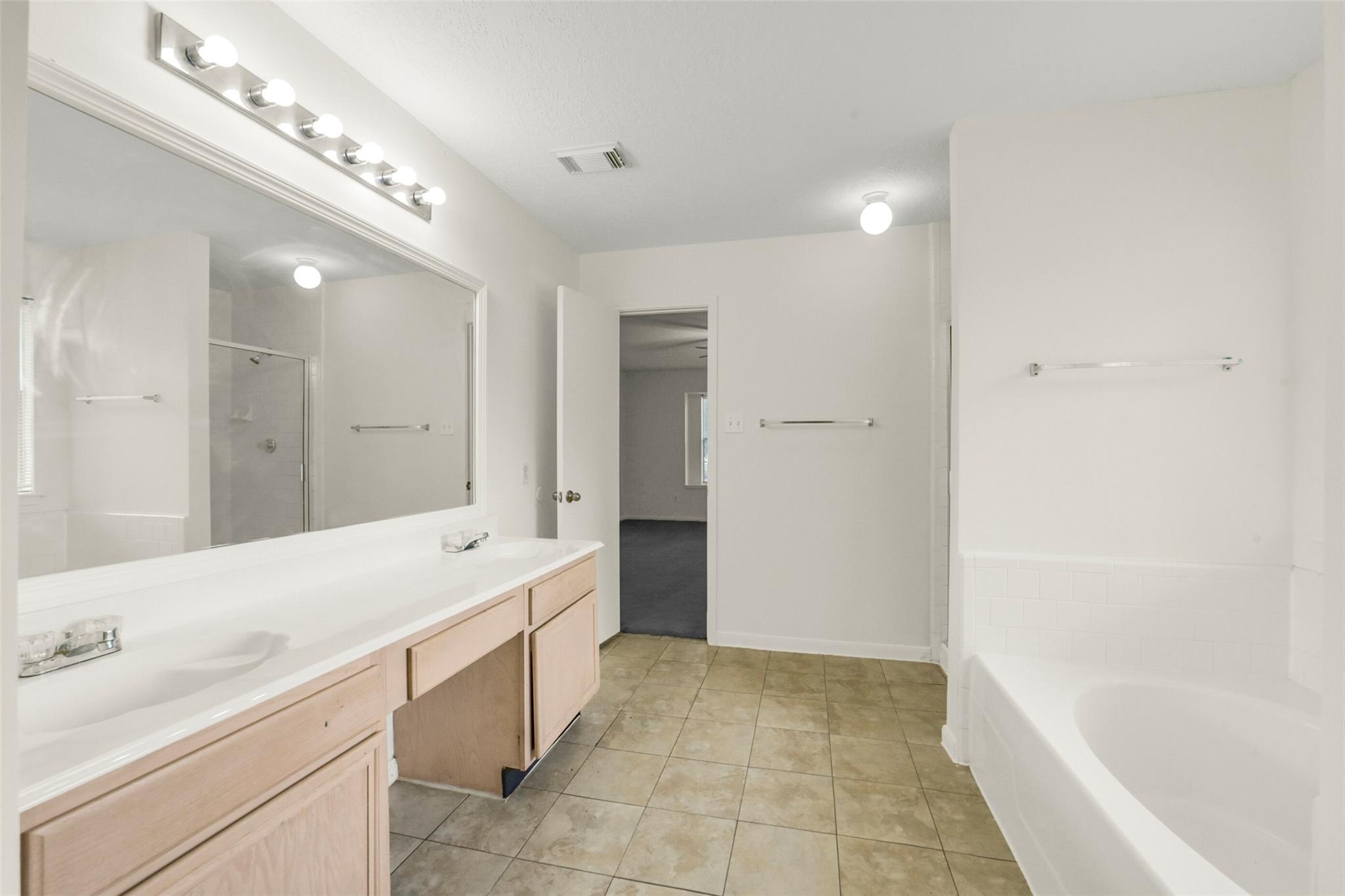 12739 Timbermeadow Drive Property Photo 19