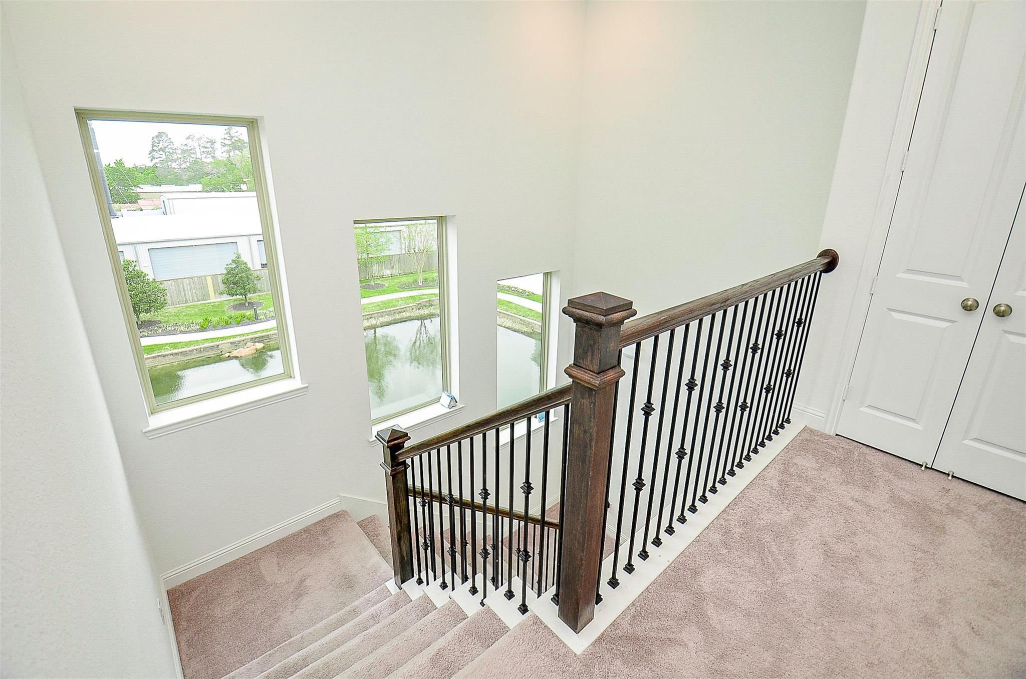 11021 Mikula Drive Property Photo 21