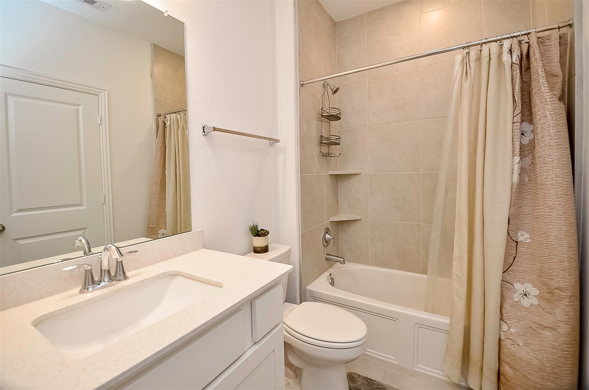 11021 Mikula Drive Property Photo 30
