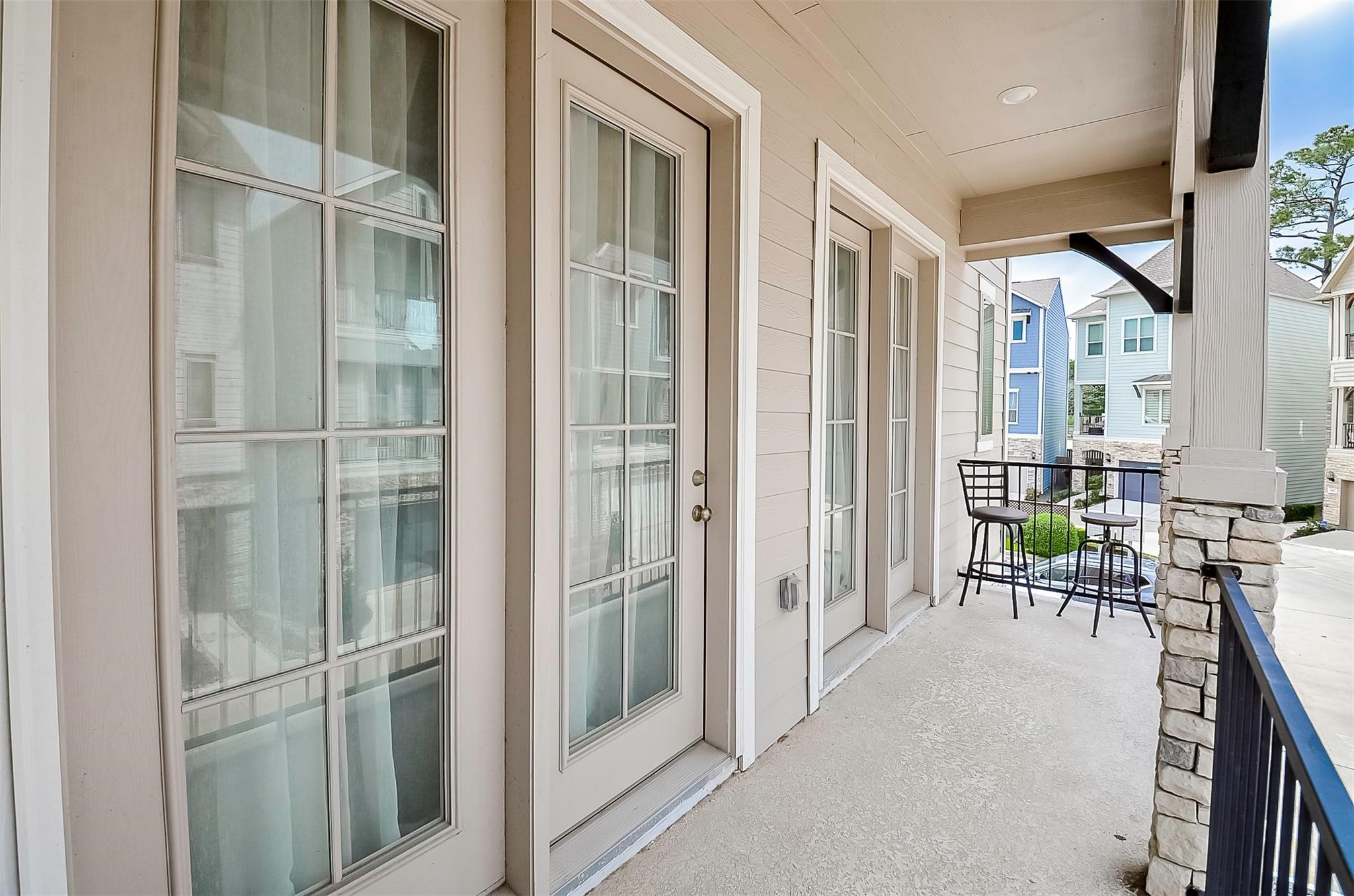 11021 Mikula Drive Property Photo 34