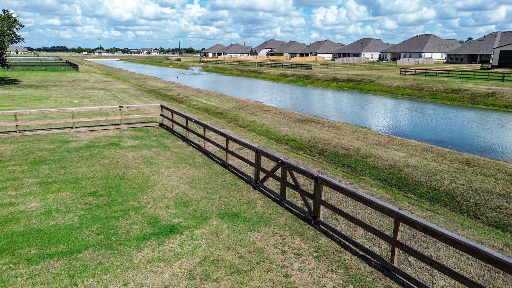 6803 Nichols Landing Property Photo 6