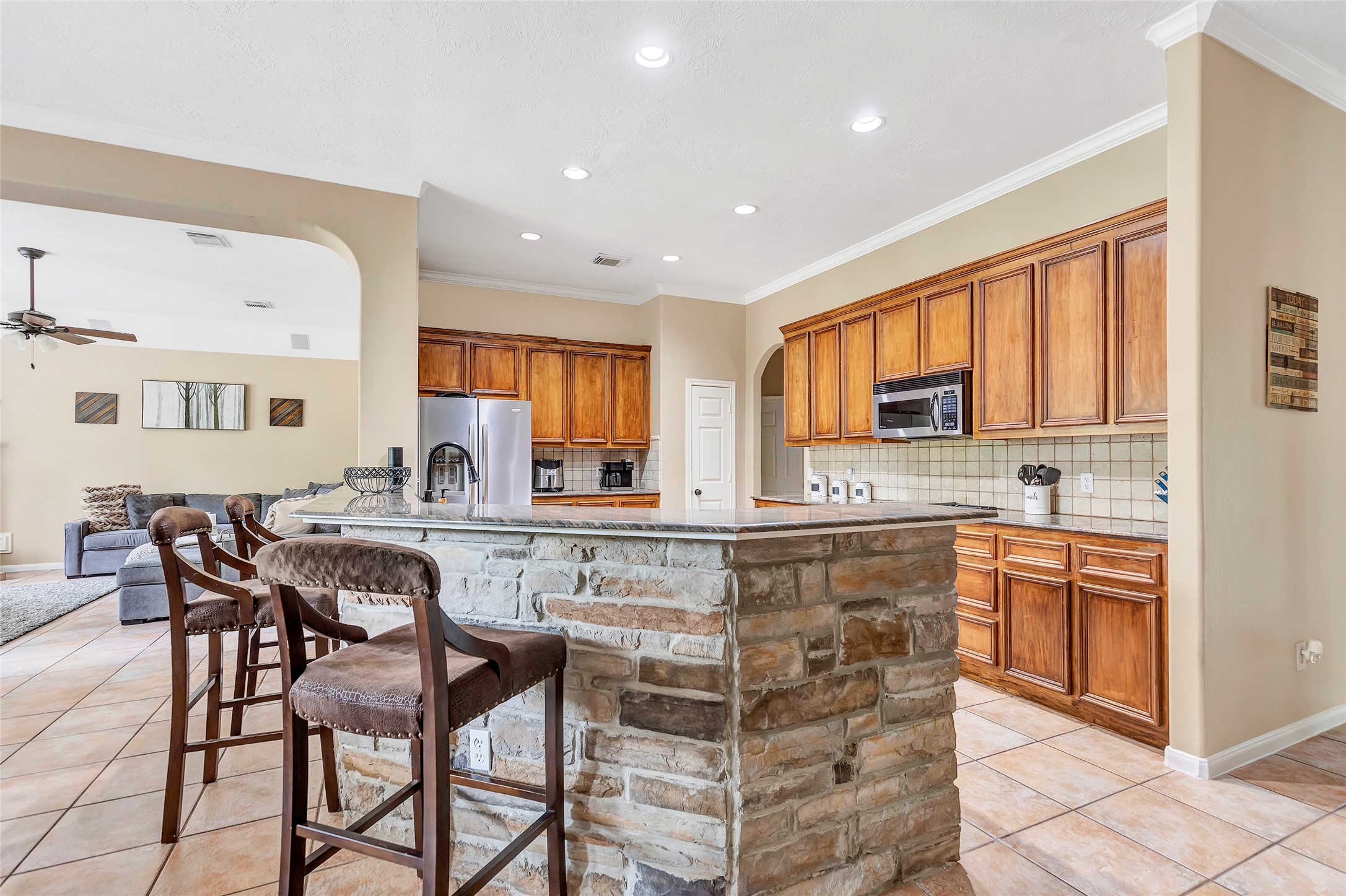 26719 Fairway Oaks Court Property Photo 9