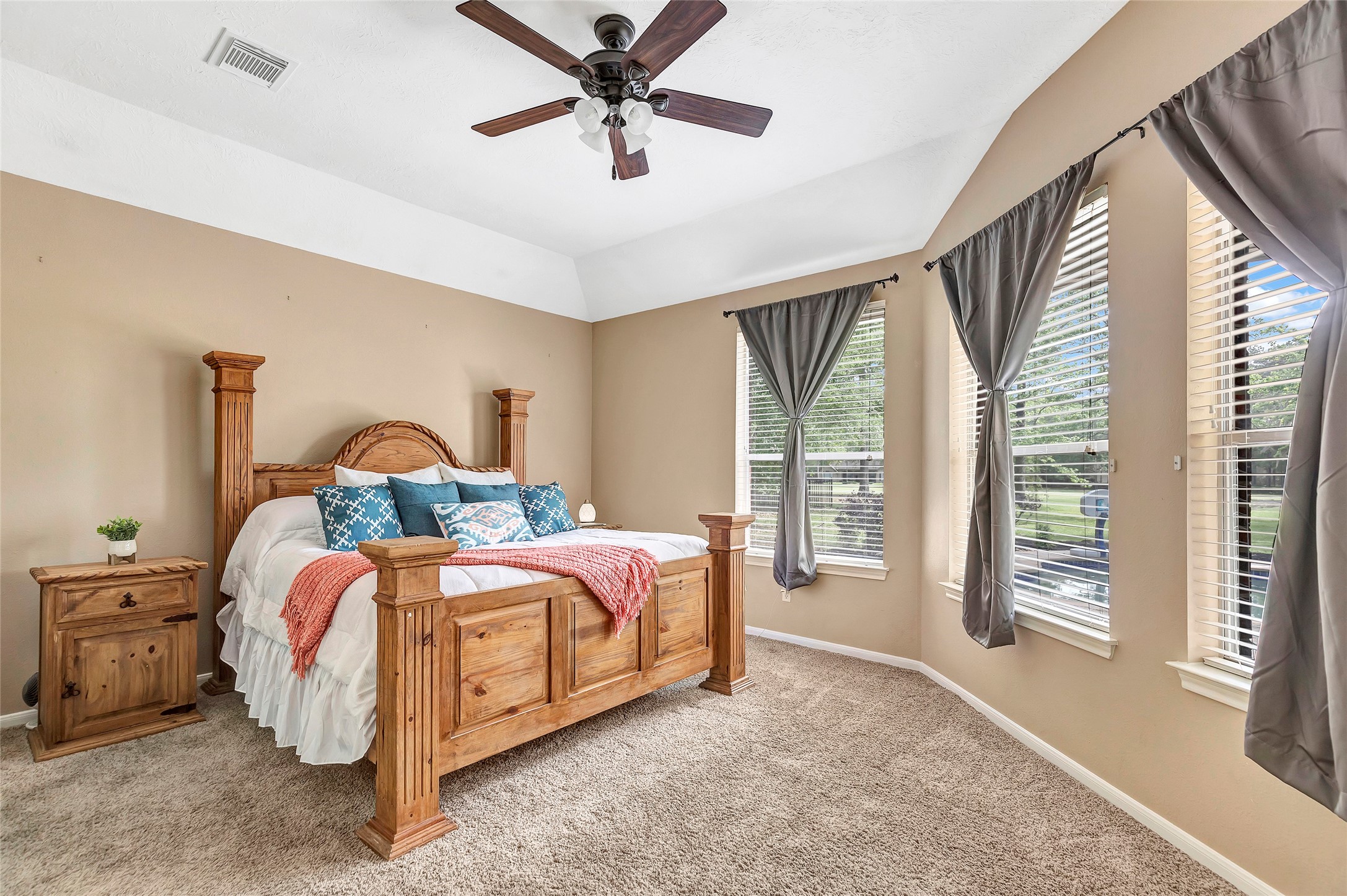 26719 Fairway Oaks Court Property Photo 16