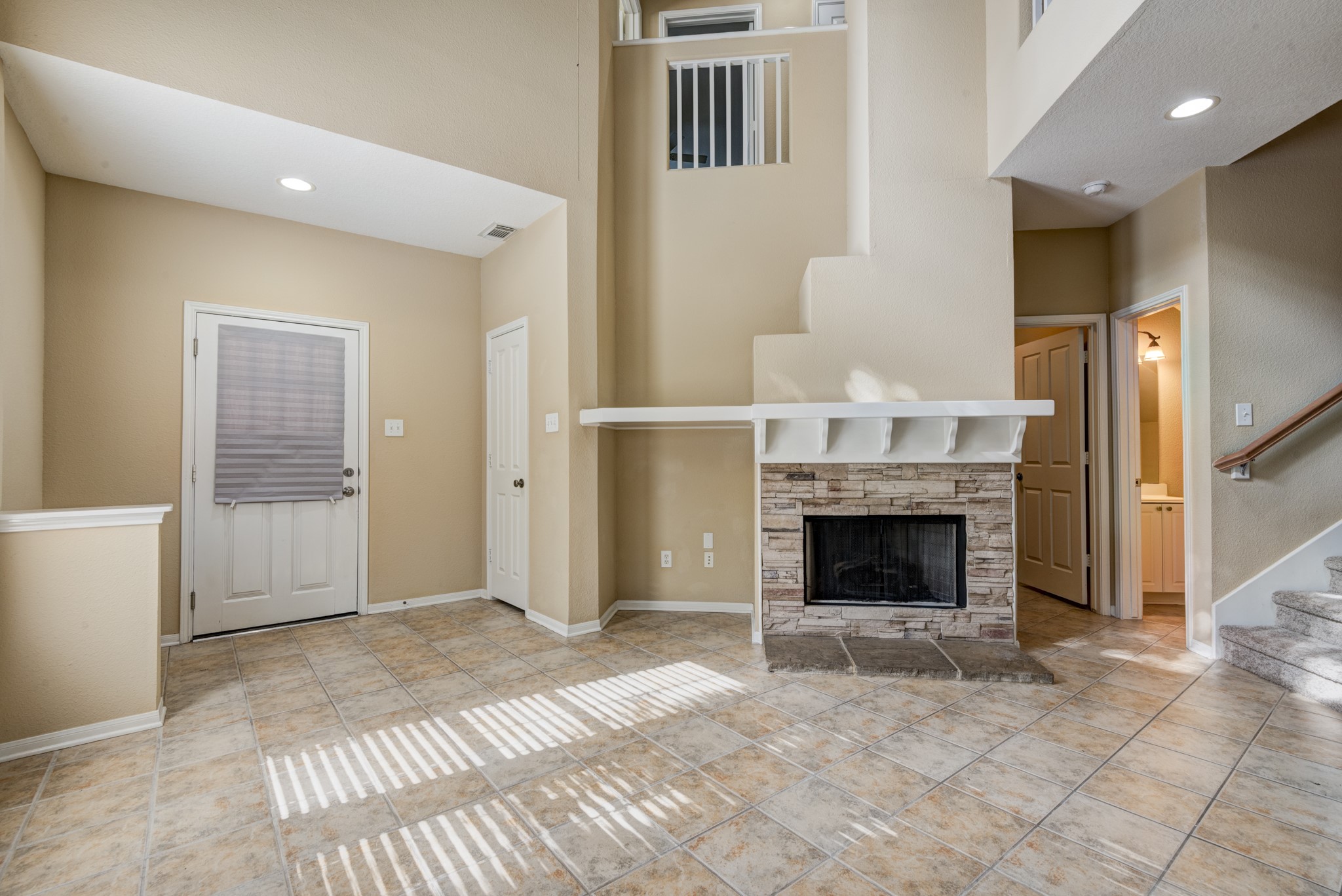 26 Stone Creek Place Property Photo 9