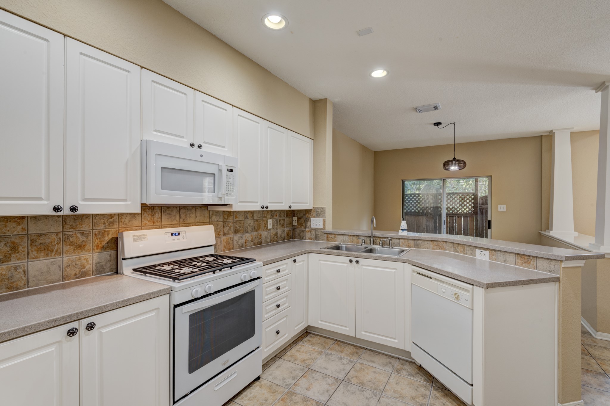 26 Stone Creek Place Property Photo 12