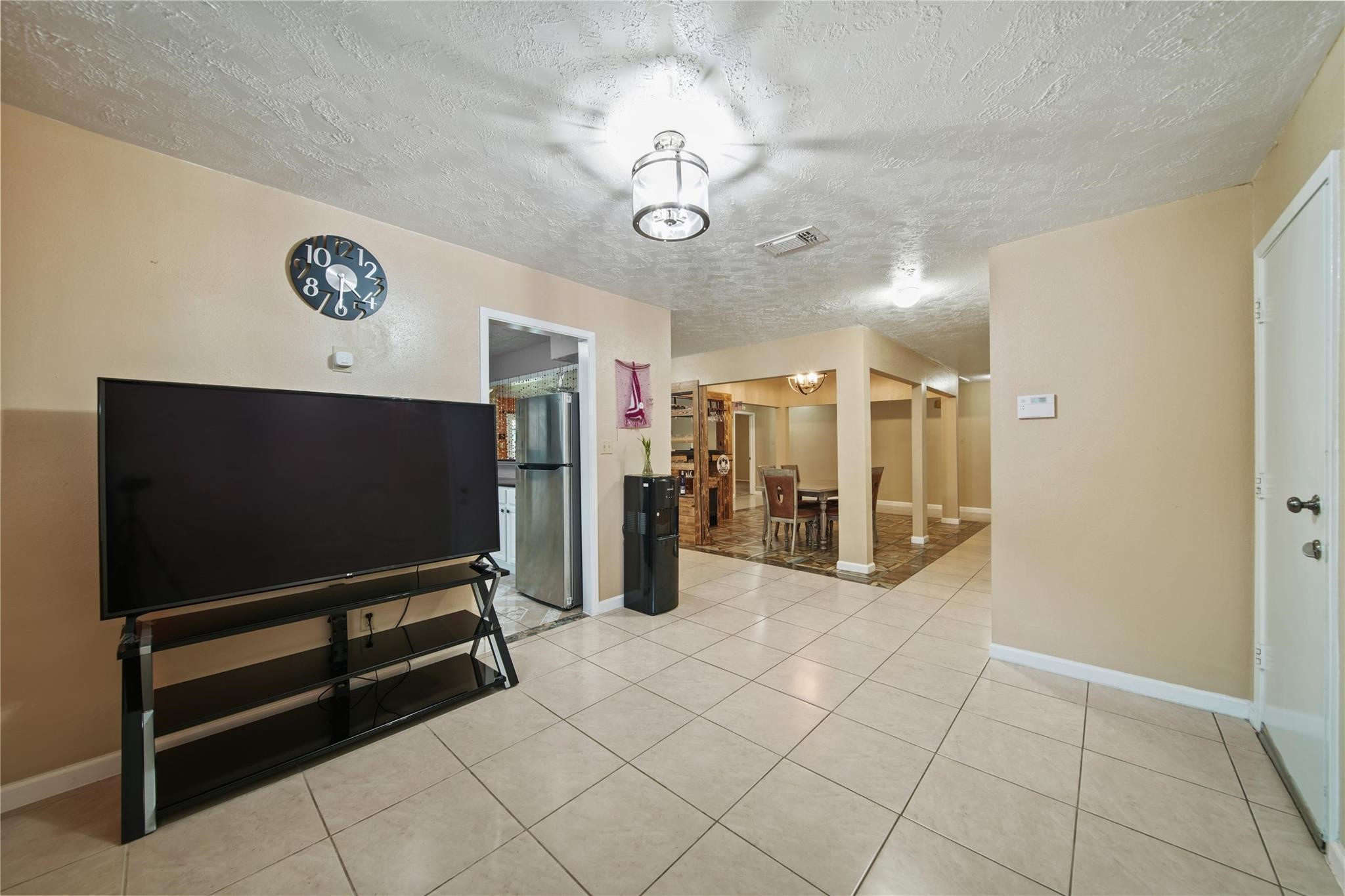 10431 Odessa Drive Property Photo 14