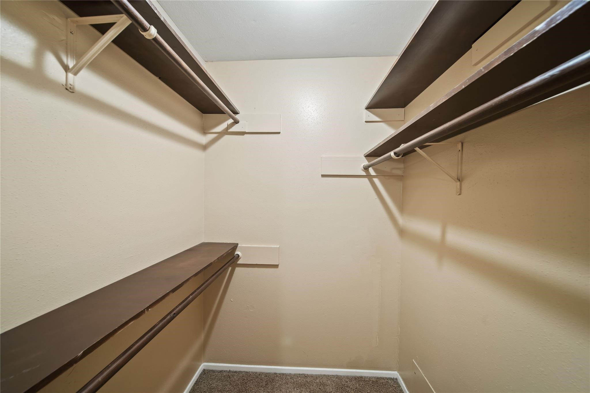 10431 Odessa Drive Property Photo 23