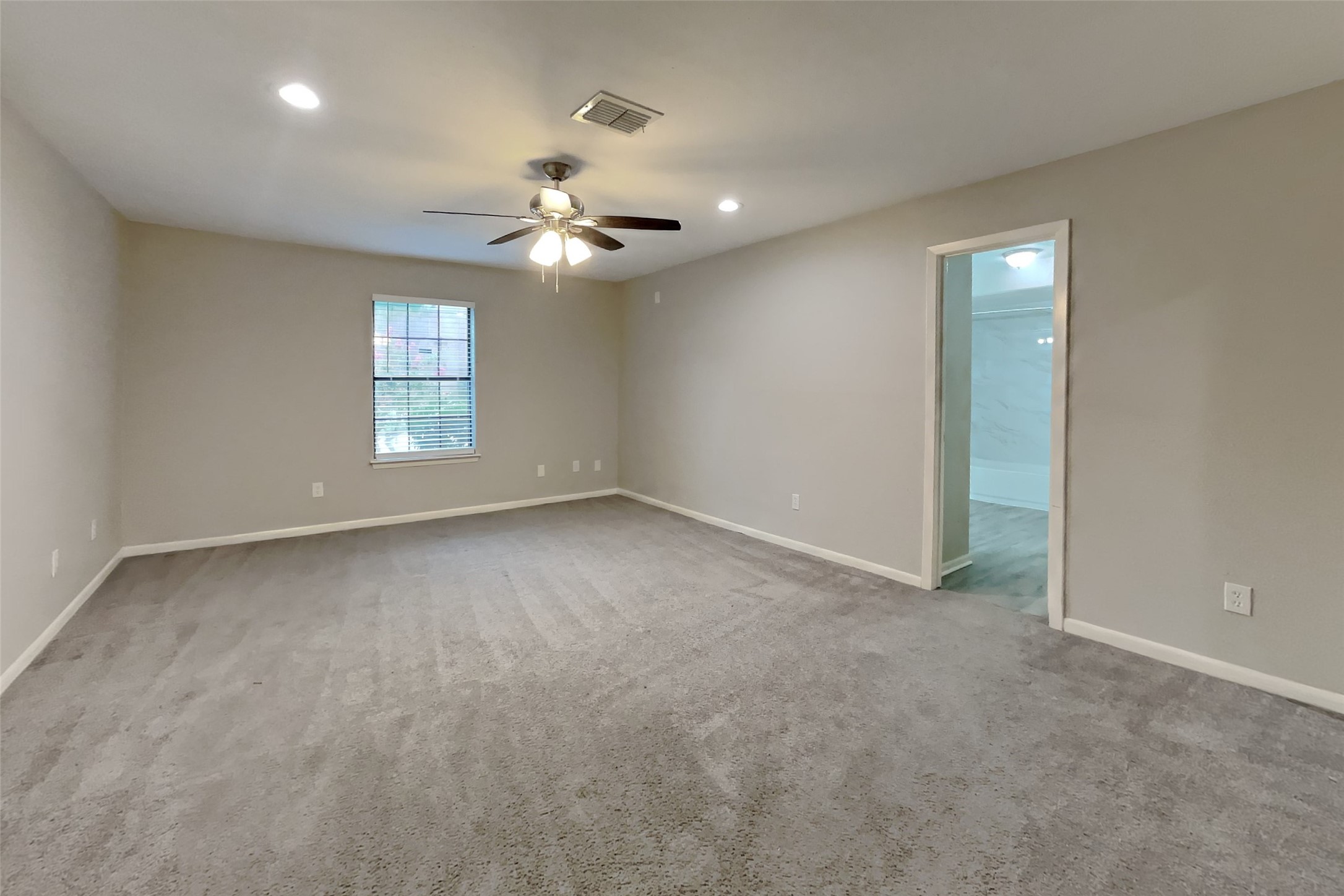 2318 Turtle Creek Drive Property Photo 8