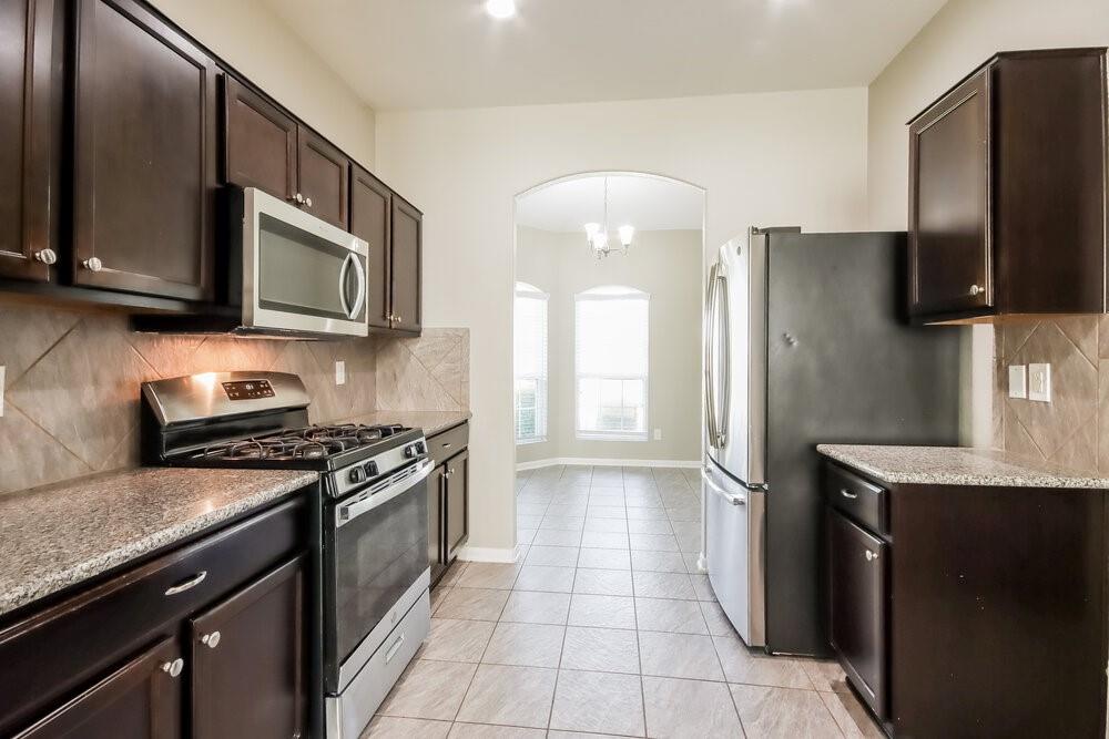 12210 Zenith Ridge Way Property Photo 8