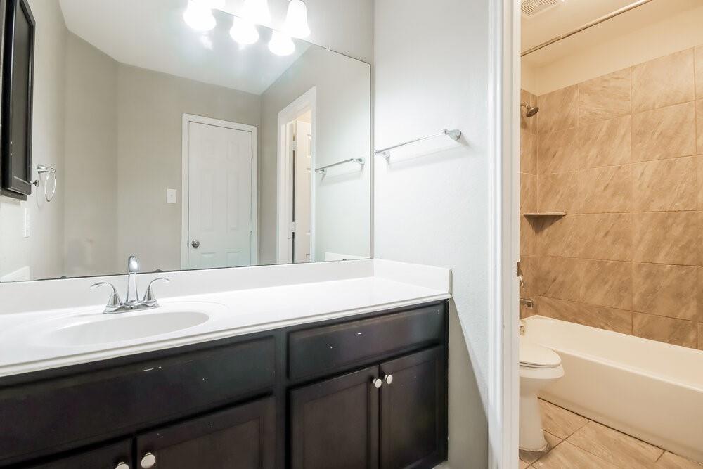 12210 Zenith Ridge Way Property Photo 16