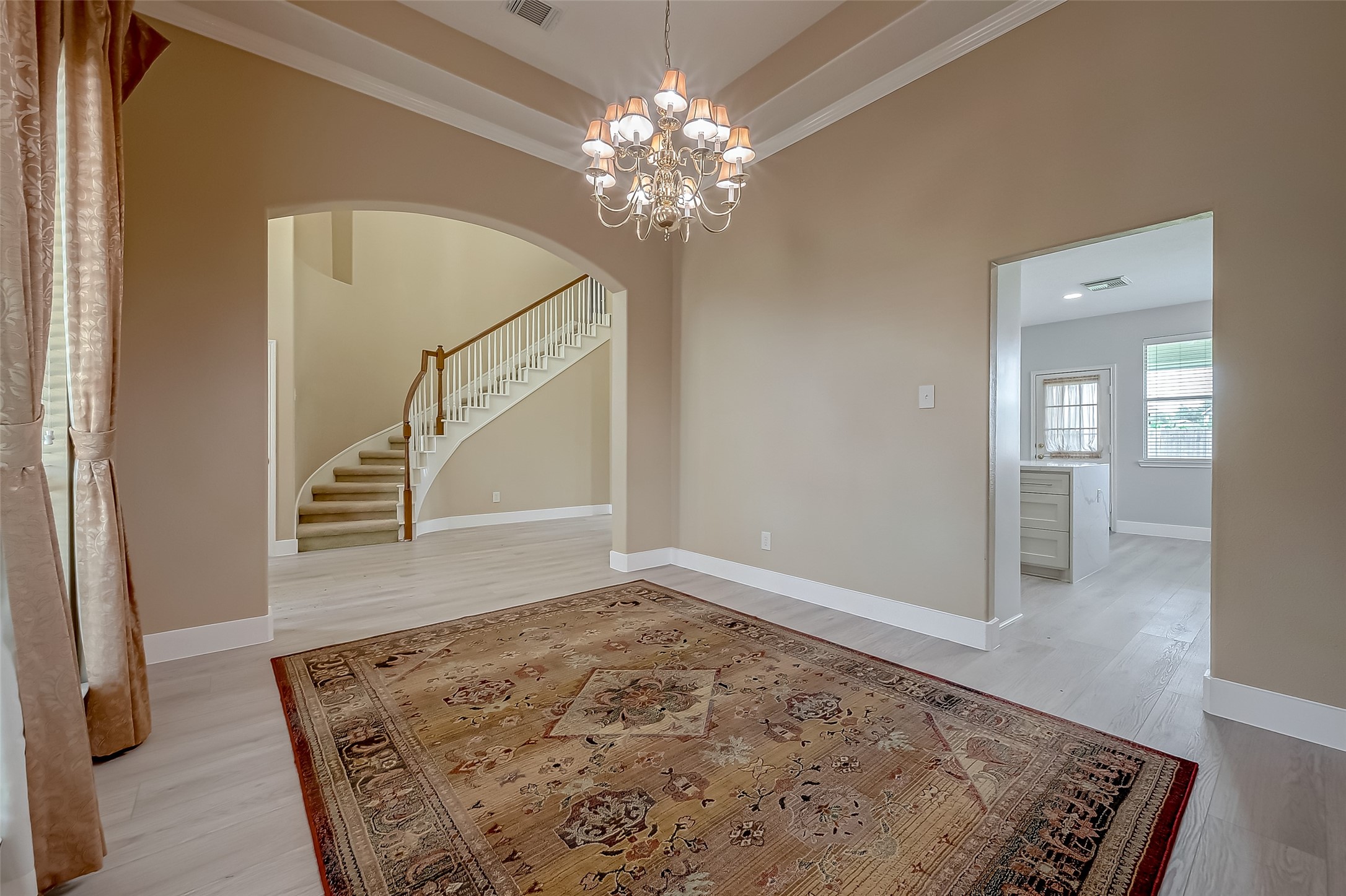 14026 Shamrock Park Lane Property Photo 8