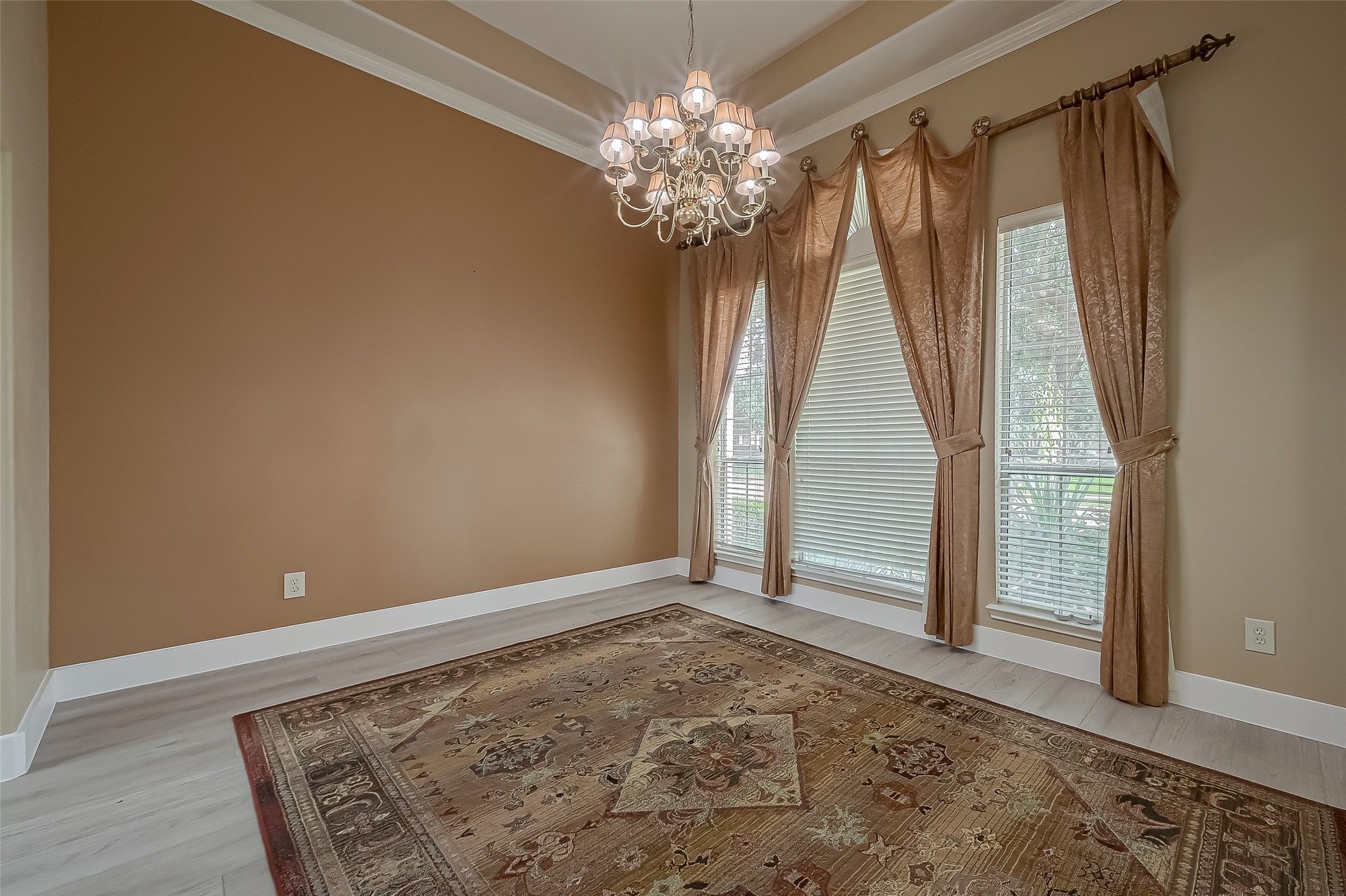 14026 Shamrock Park Lane Property Photo 10