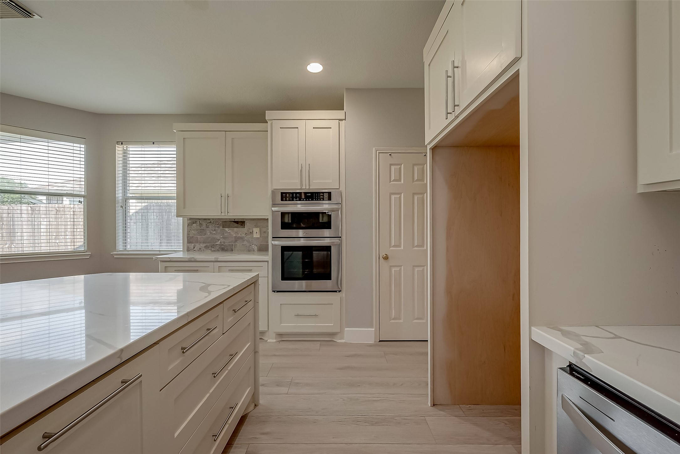 14026 Shamrock Park Lane Property Photo 28
