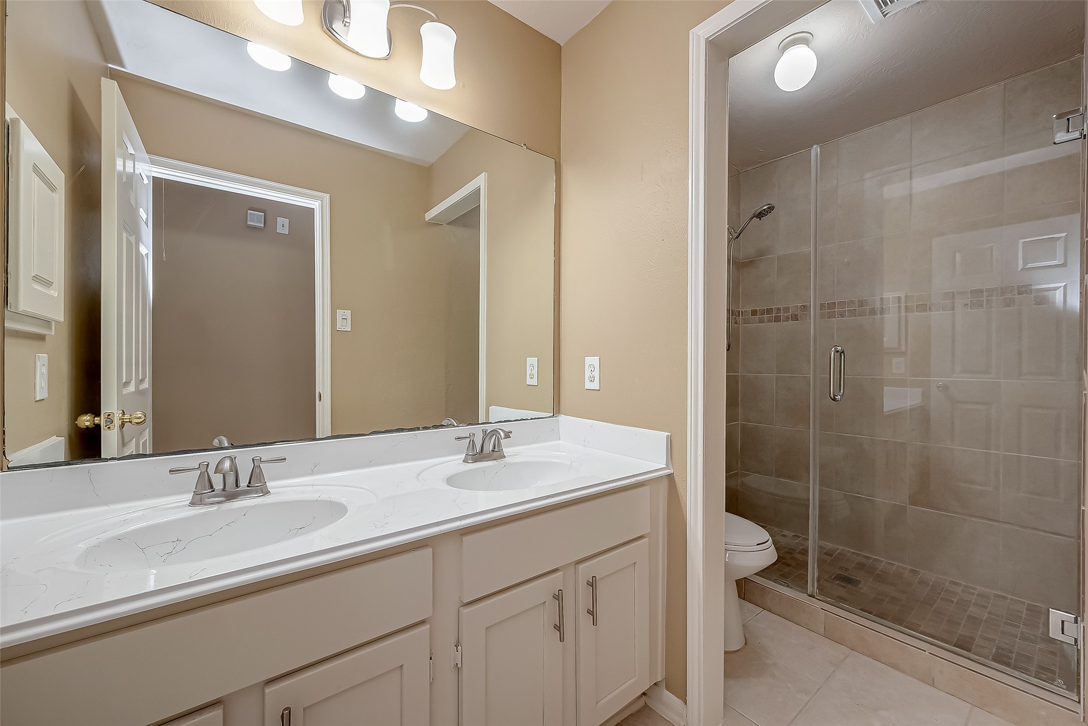 14026 Shamrock Park Lane Property Photo 37