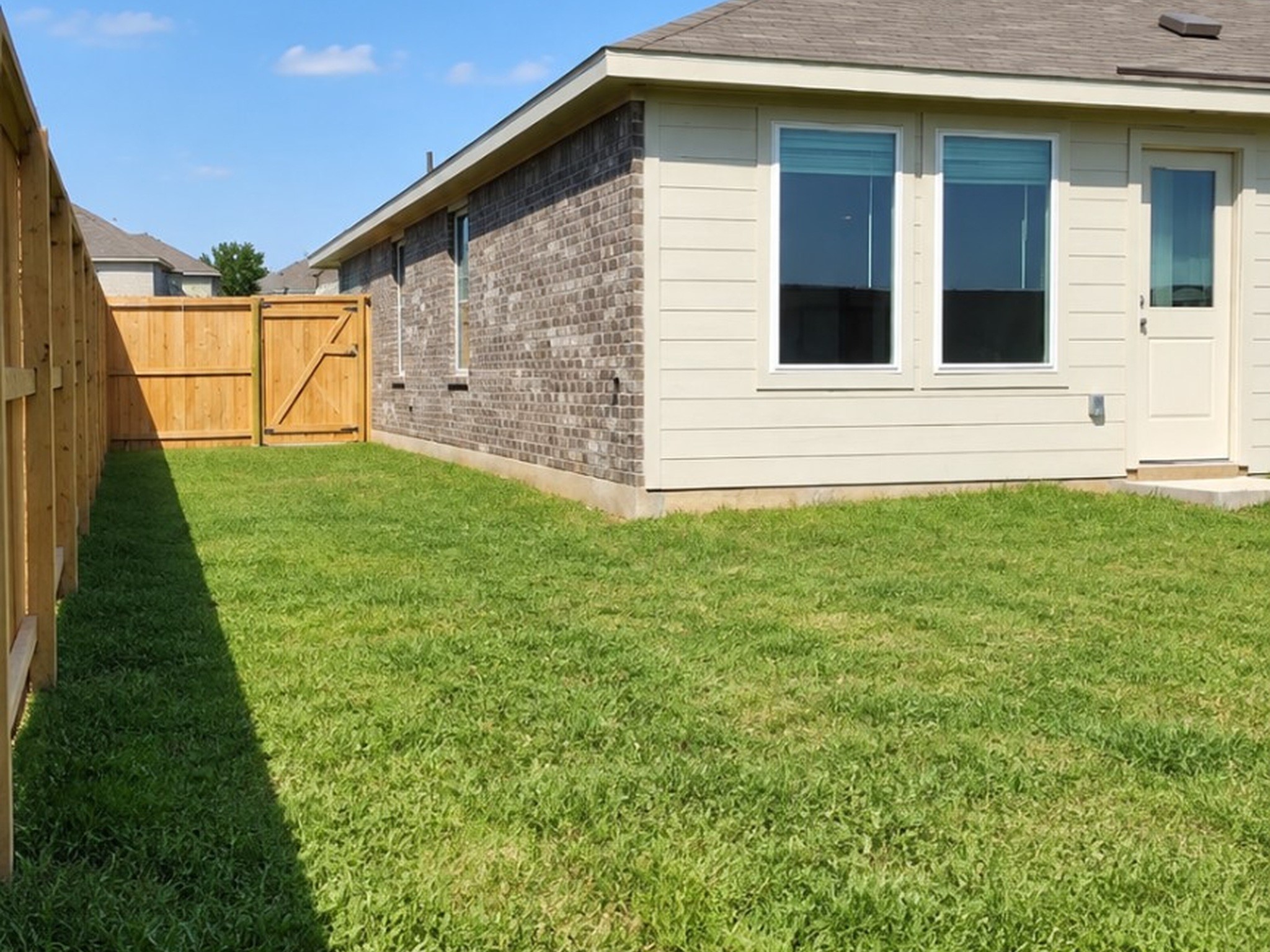 6102 Bayberry Blooms Lane Property Photo 18