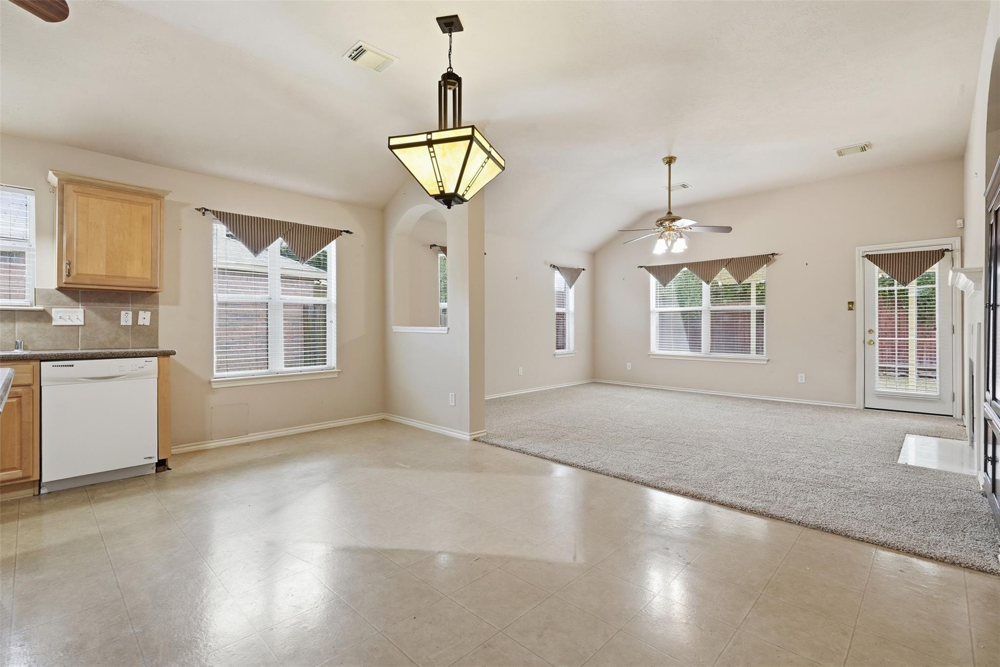 1903 Manor Drive, Baytown Tx 77521 Property Photo 9