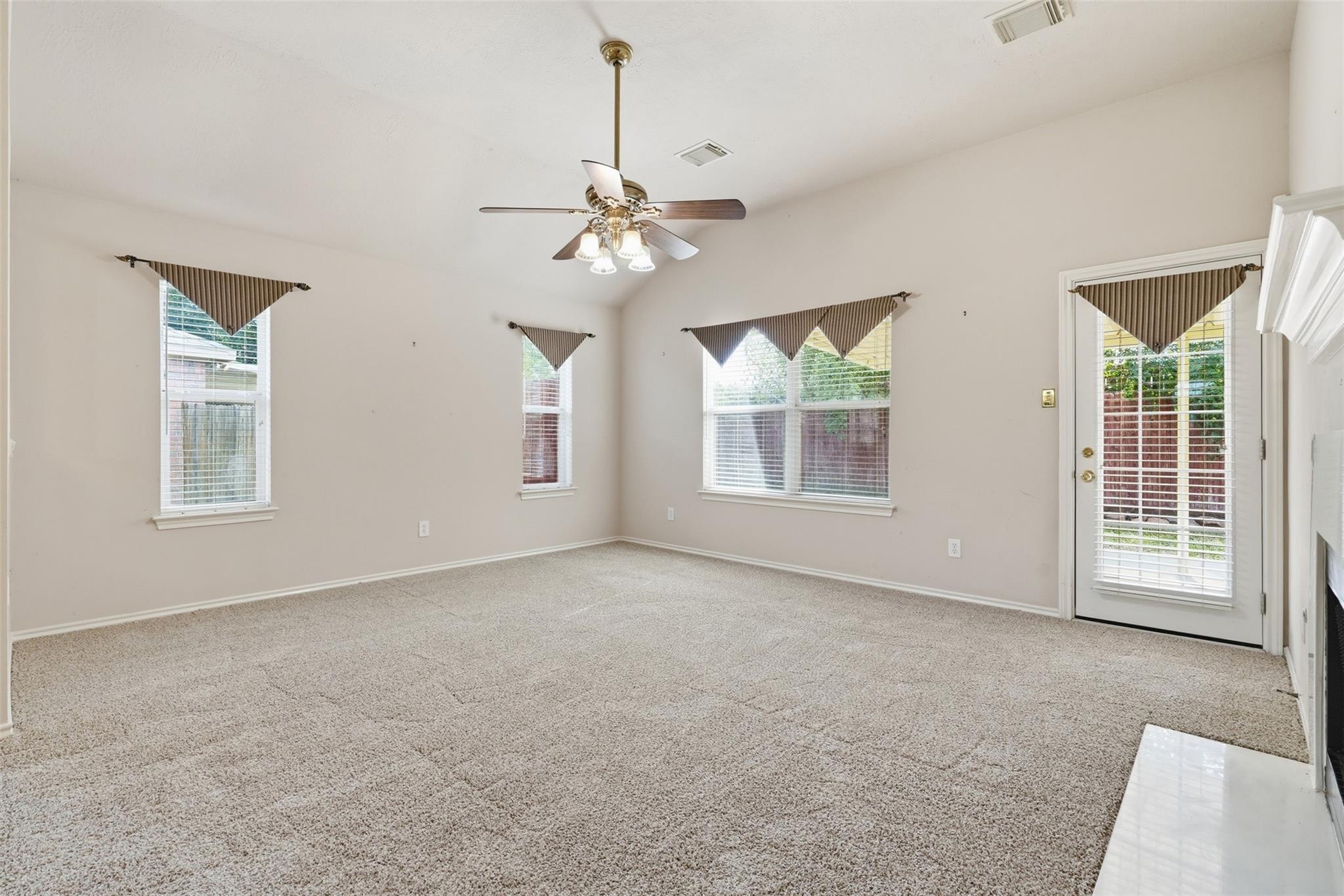 1903 Manor Drive, Baytown Tx 77521 Property Photo 11