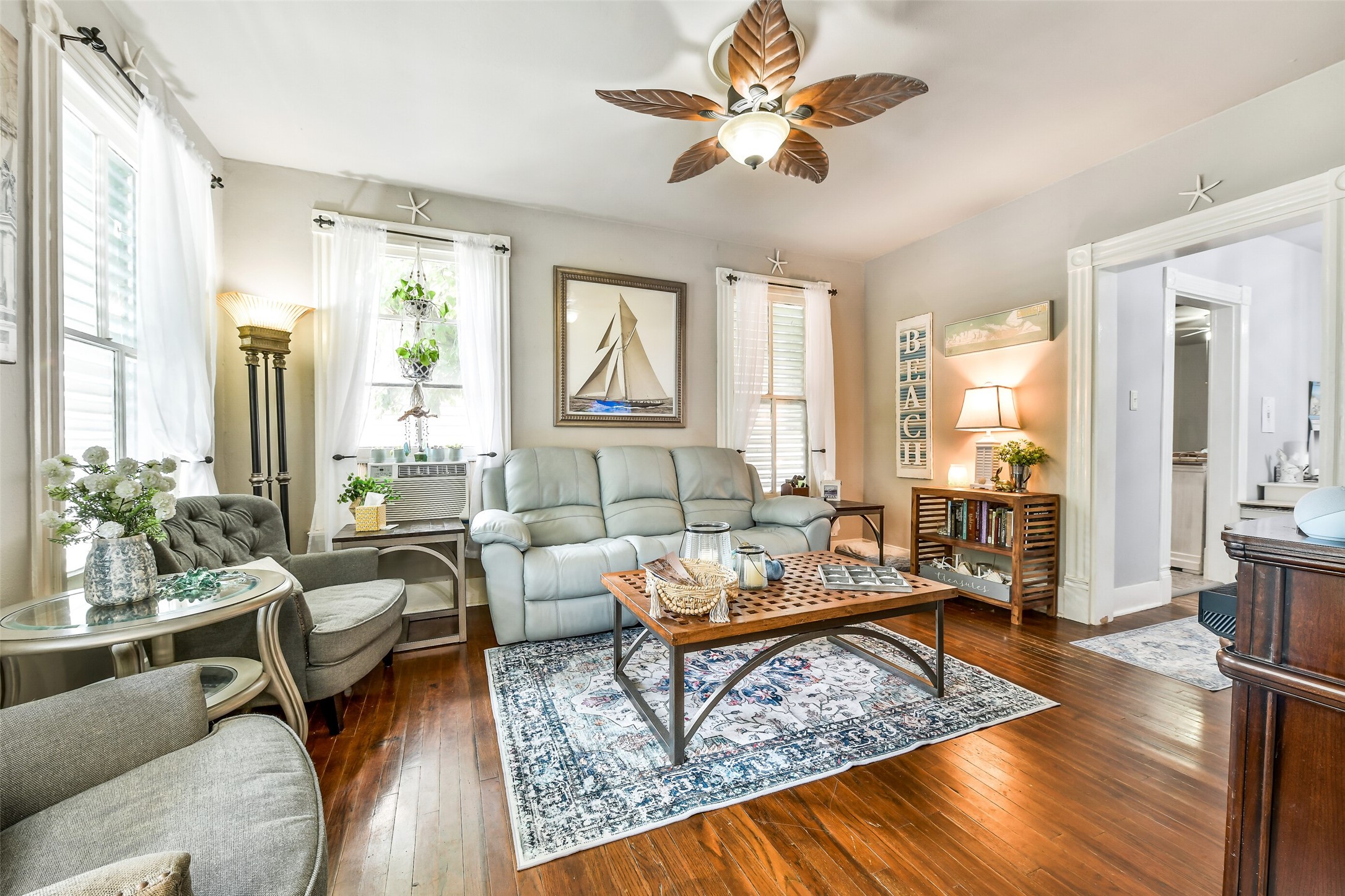 4506 Avenue K Property Photo 7