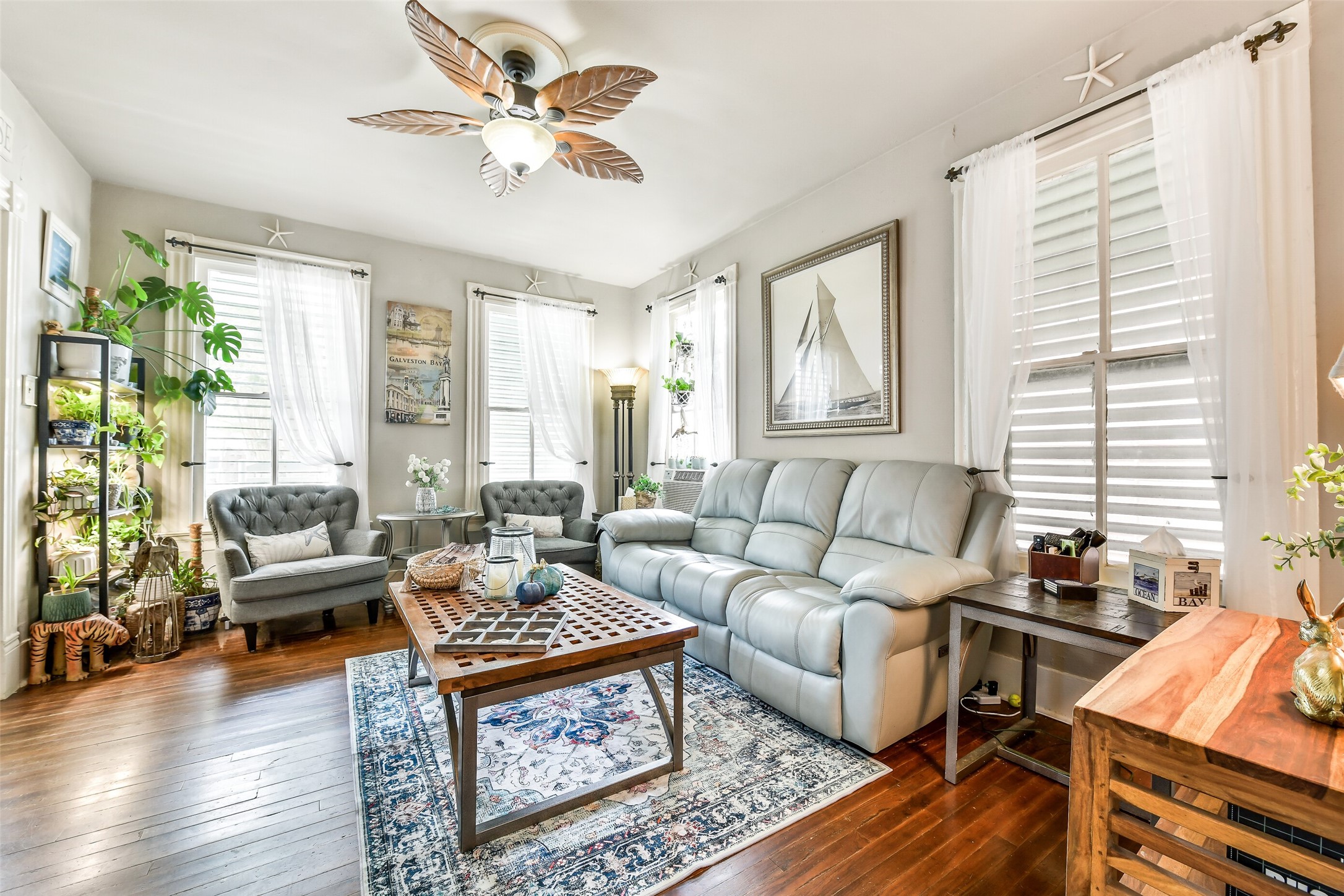 4506 Avenue K Property Photo 8