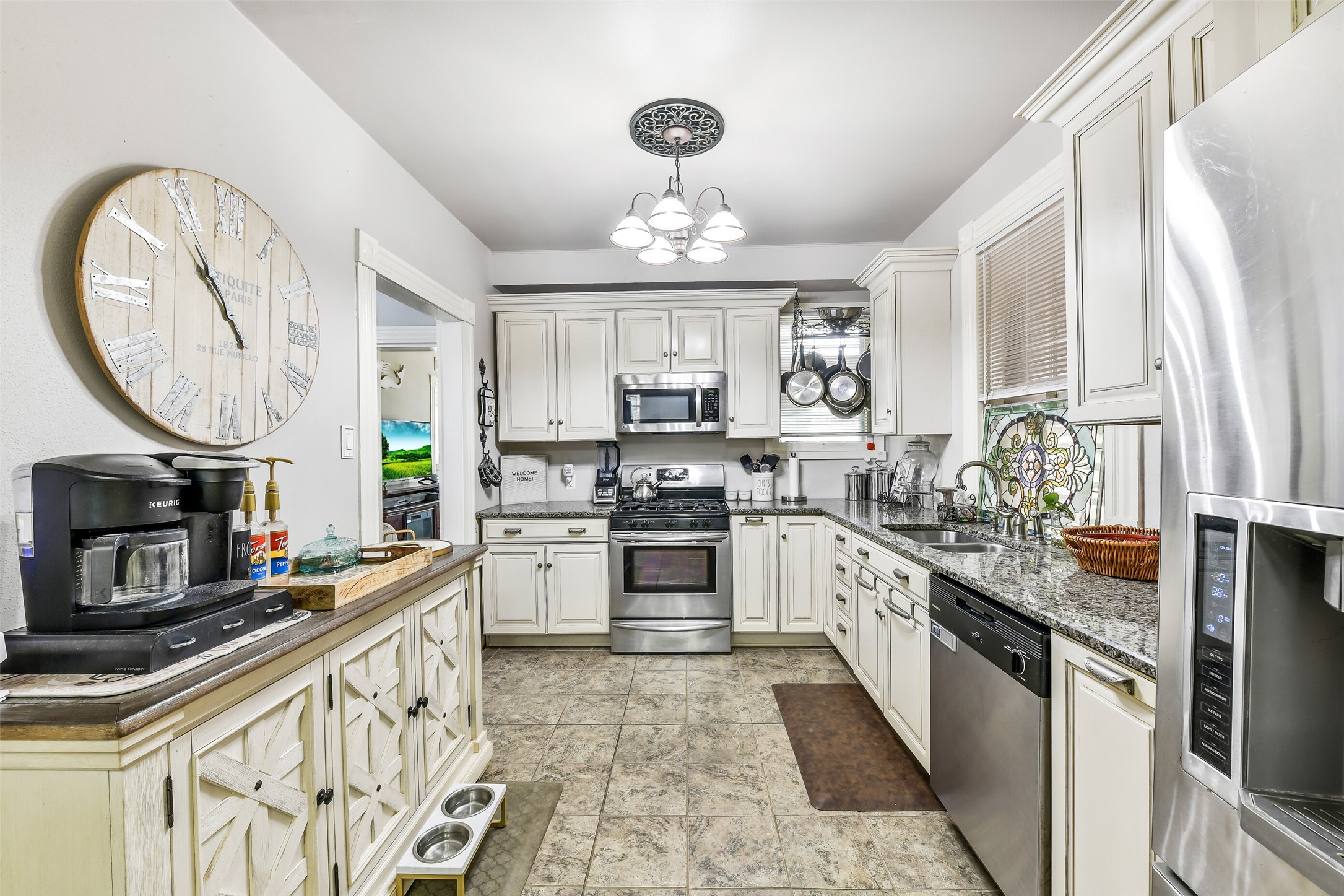 4506 Avenue K Property Photo 11