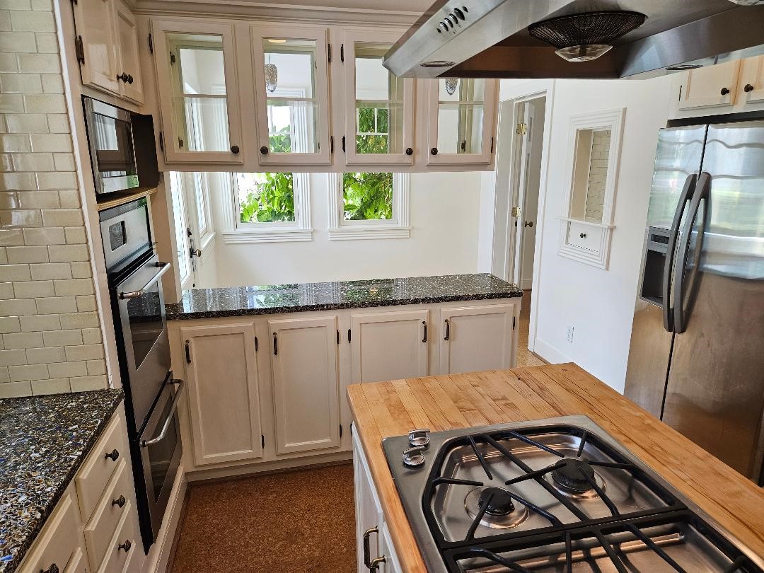 2709 Albans Road Property Photo 12