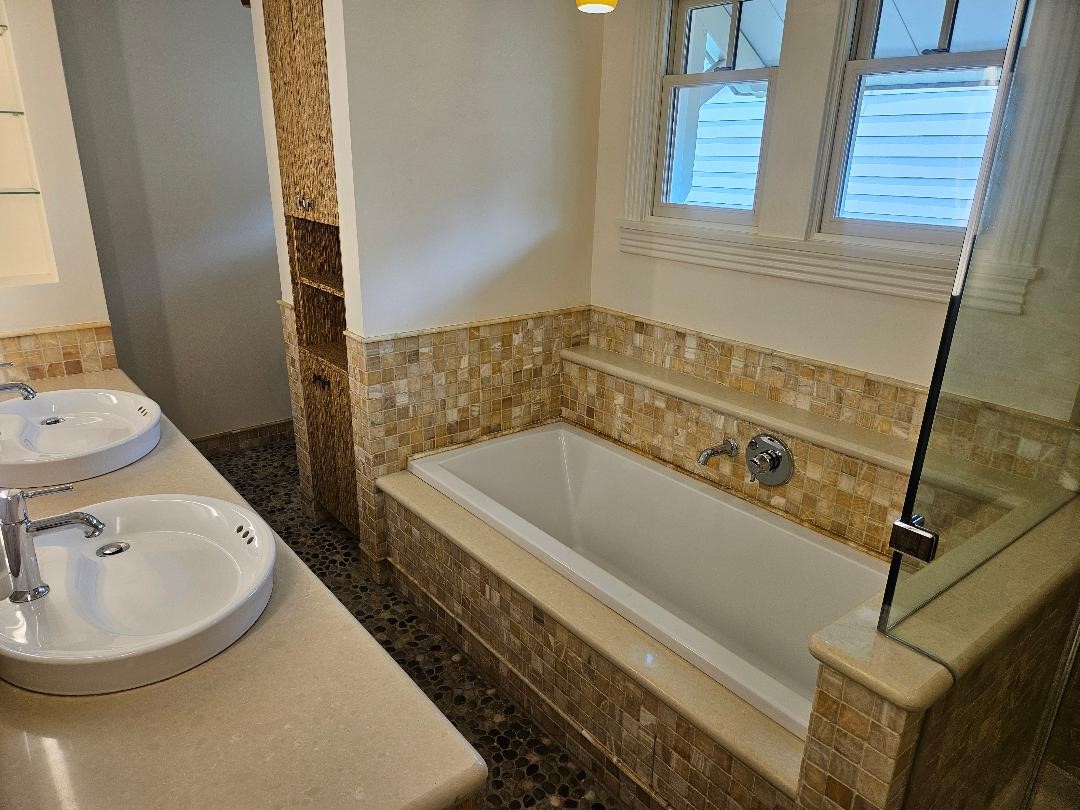 2709 Albans Road Property Photo 25