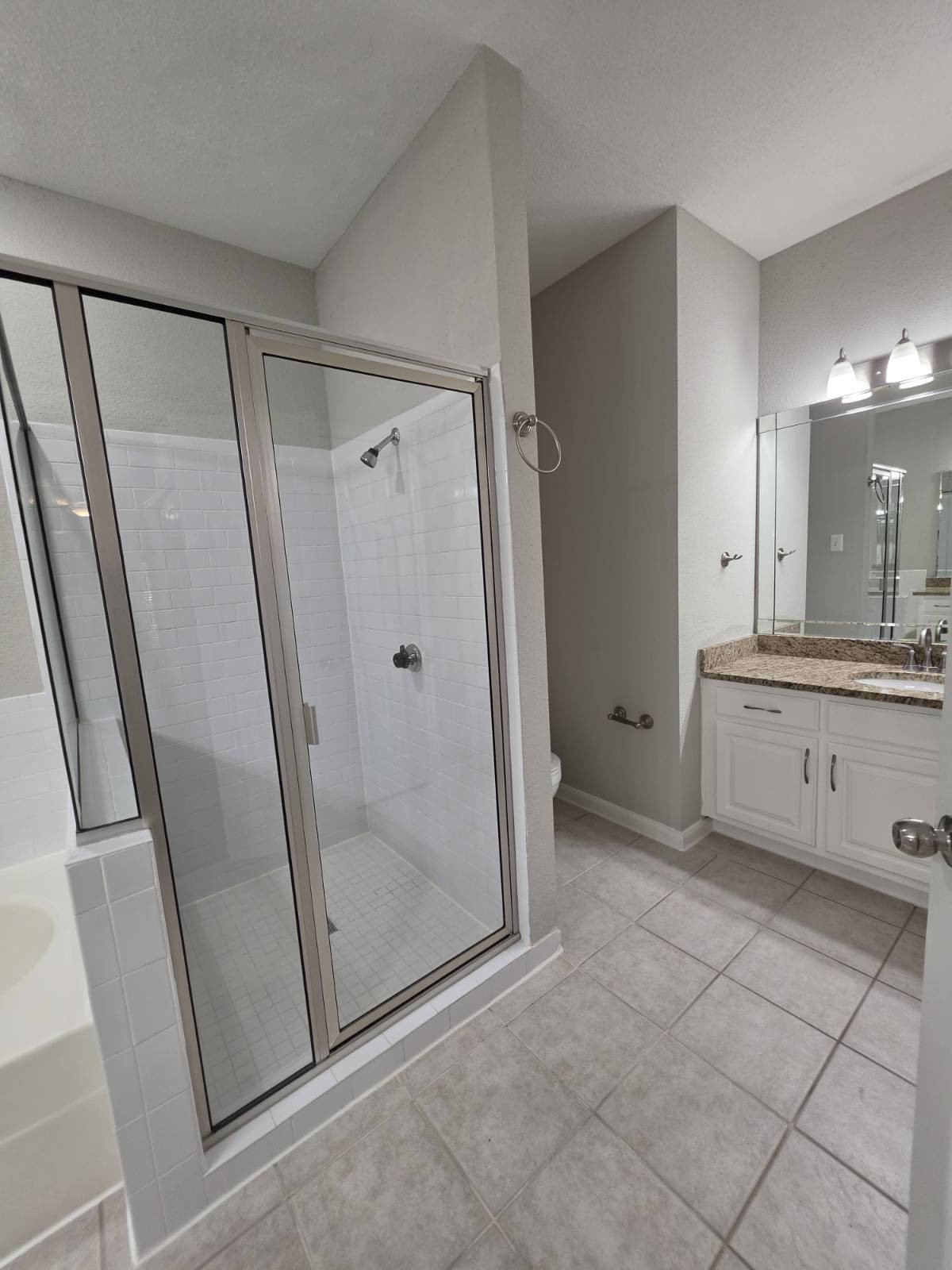 1919 Post Oak Park Drive 2208 Property Photo 5