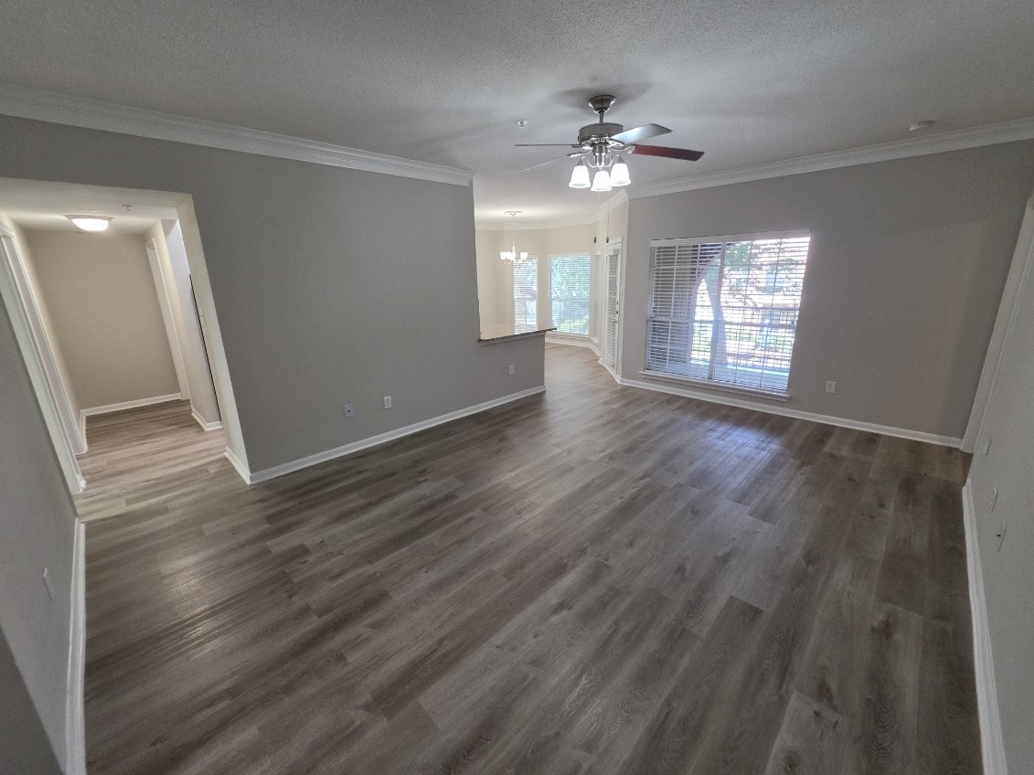 1919 Post Oak Park Drive 2208 Property Photo 8