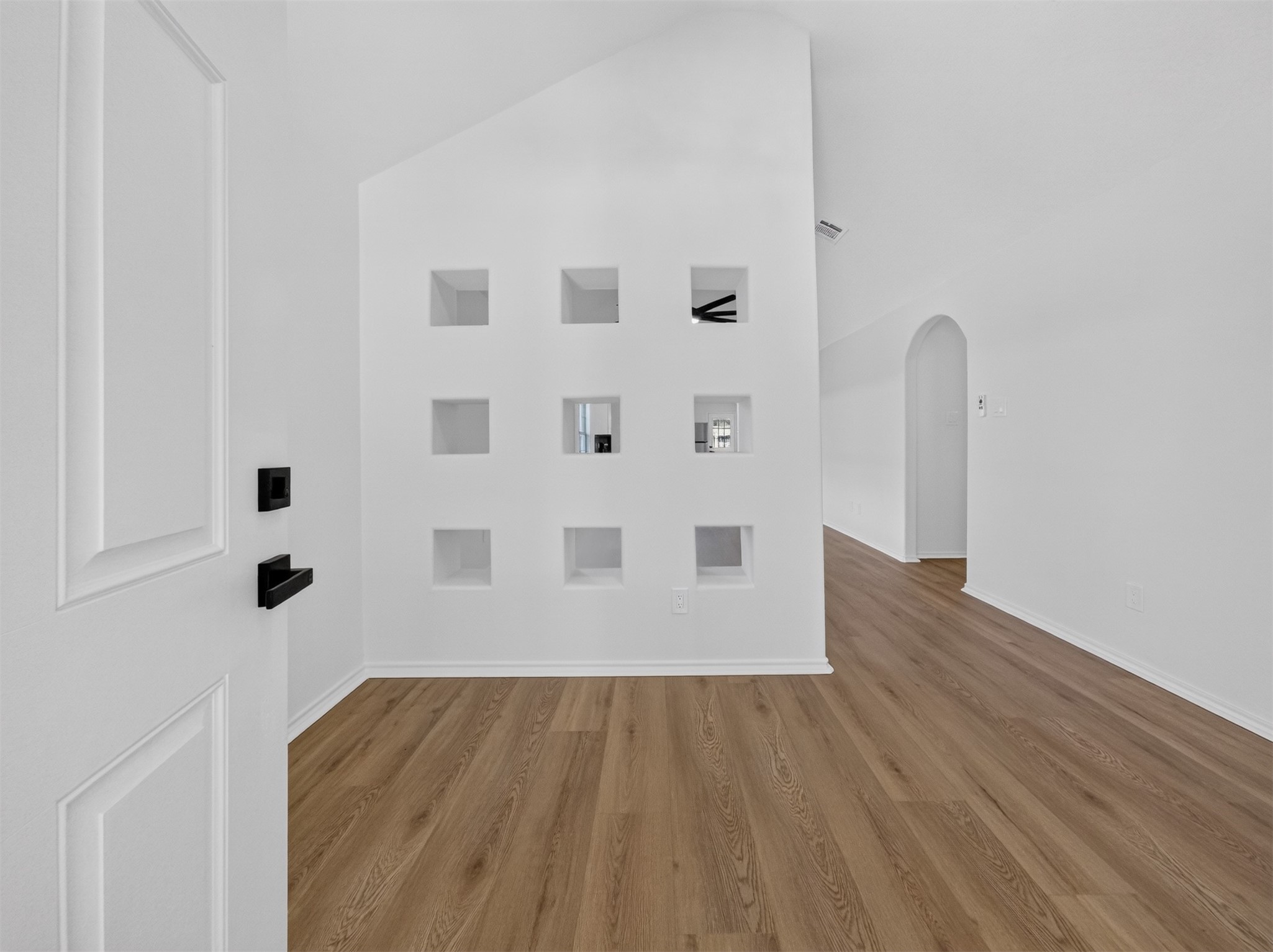 18710 Reynolds Park Drive Property Photo 4
