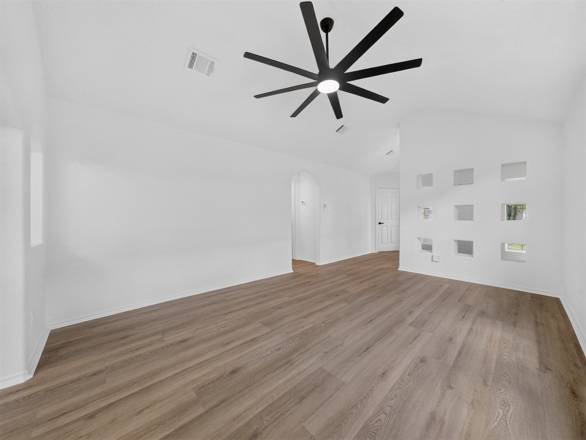 18710 Reynolds Park Drive Property Photo 9