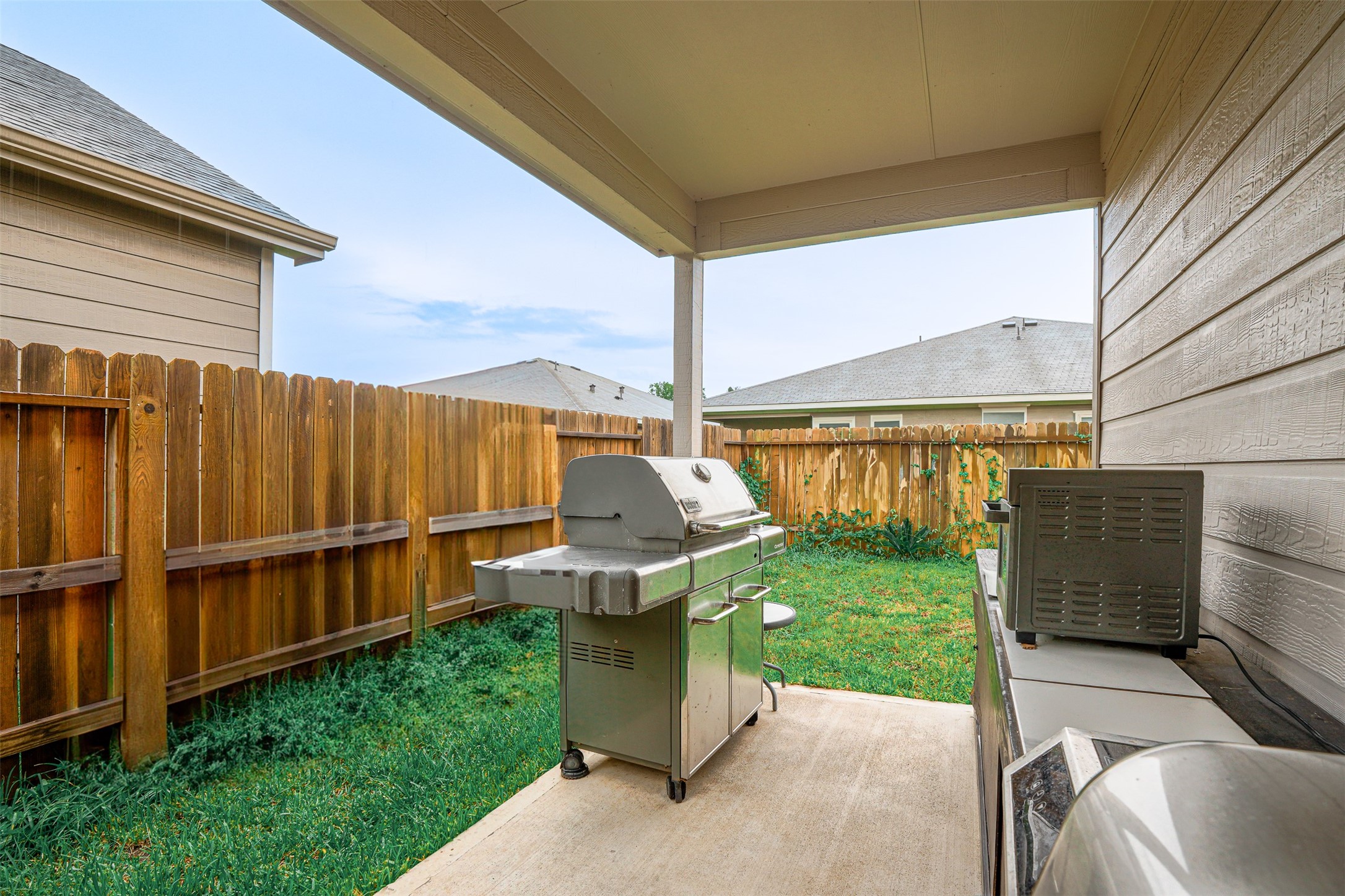 9857 Glen Brook Lane Property Photo 28