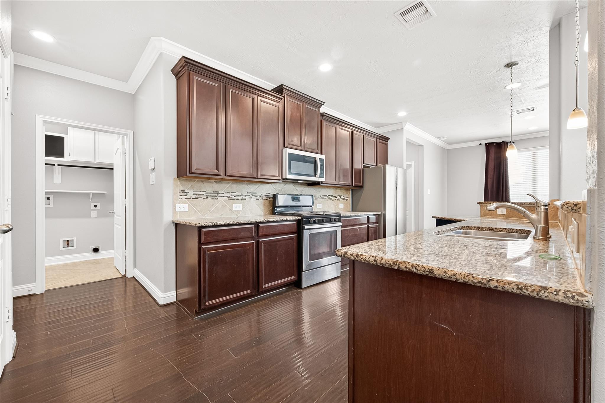 20706 Calloway Crest Court Property Photo 18