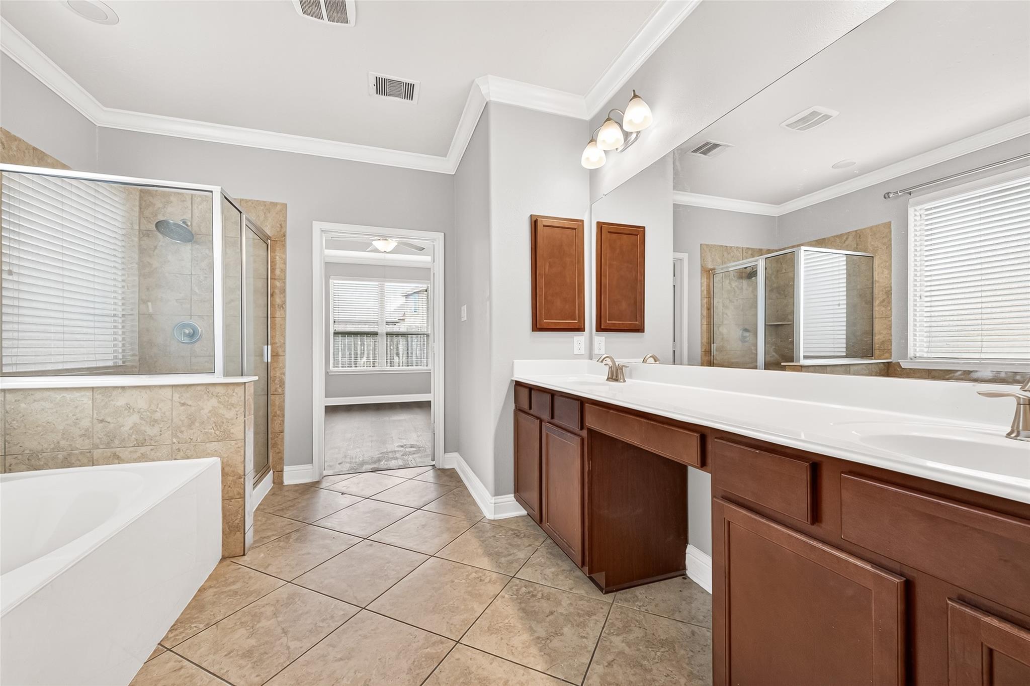 20706 Calloway Crest Court Property Photo 28