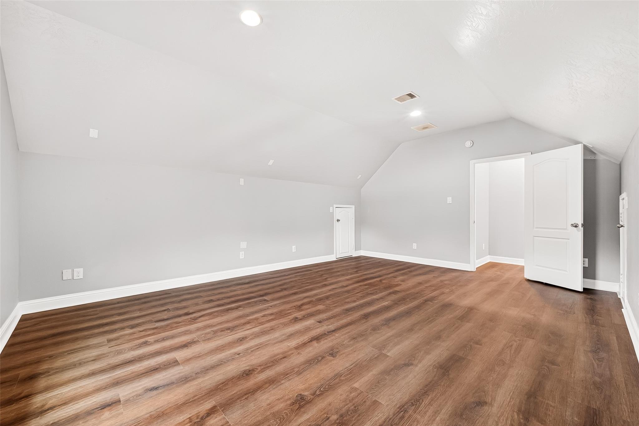 20706 Calloway Crest Court Property Photo 32
