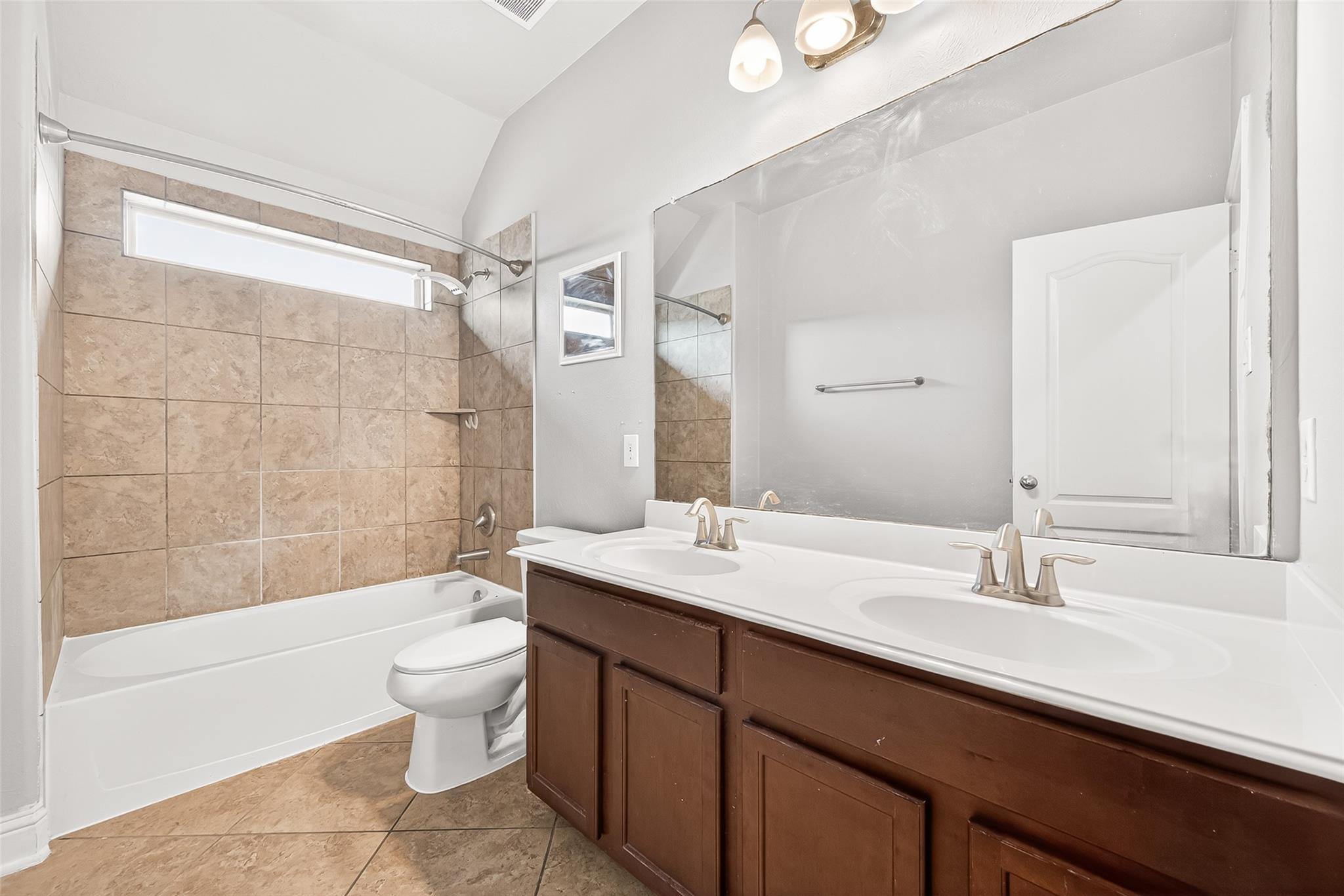 20706 Calloway Crest Court Property Photo 36