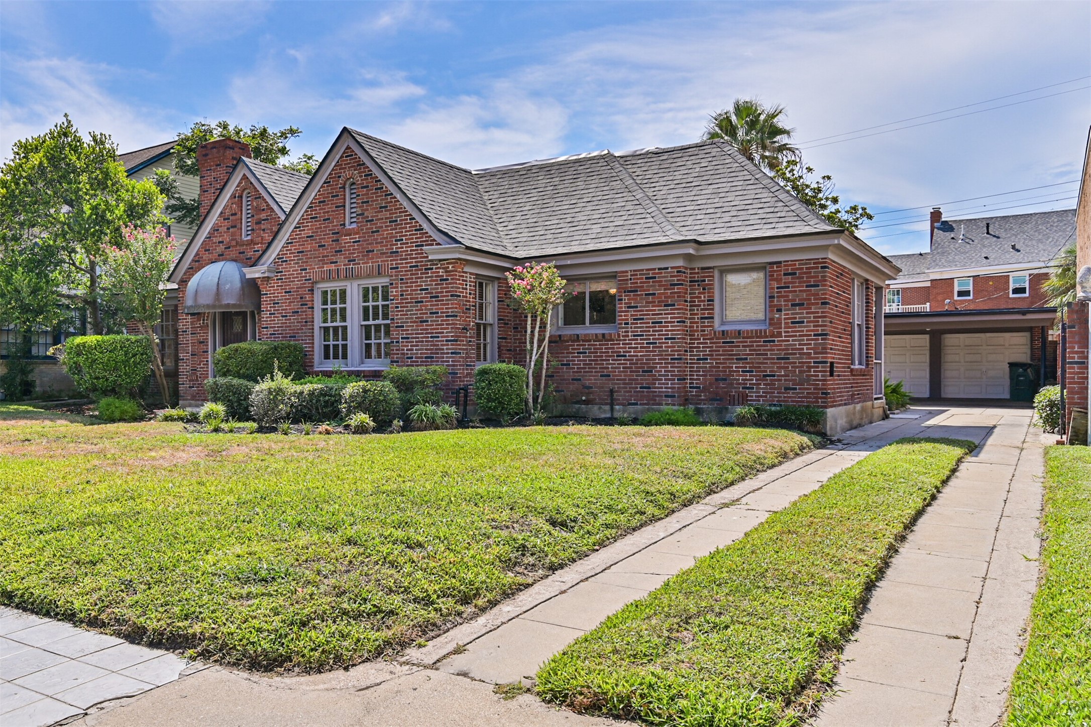 5023 Woodrow Ave