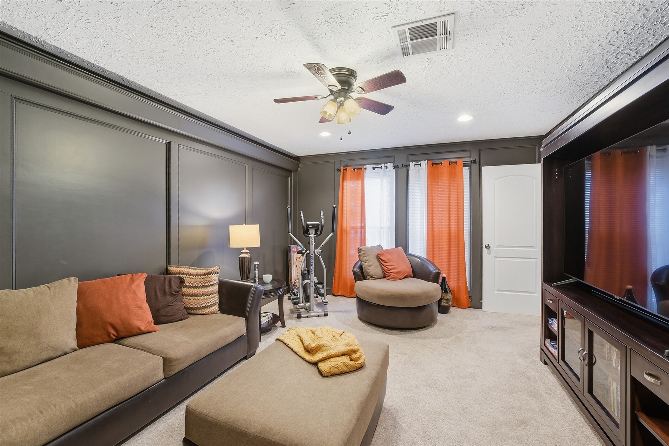 15326 La Mancha Drive Property Photo 19