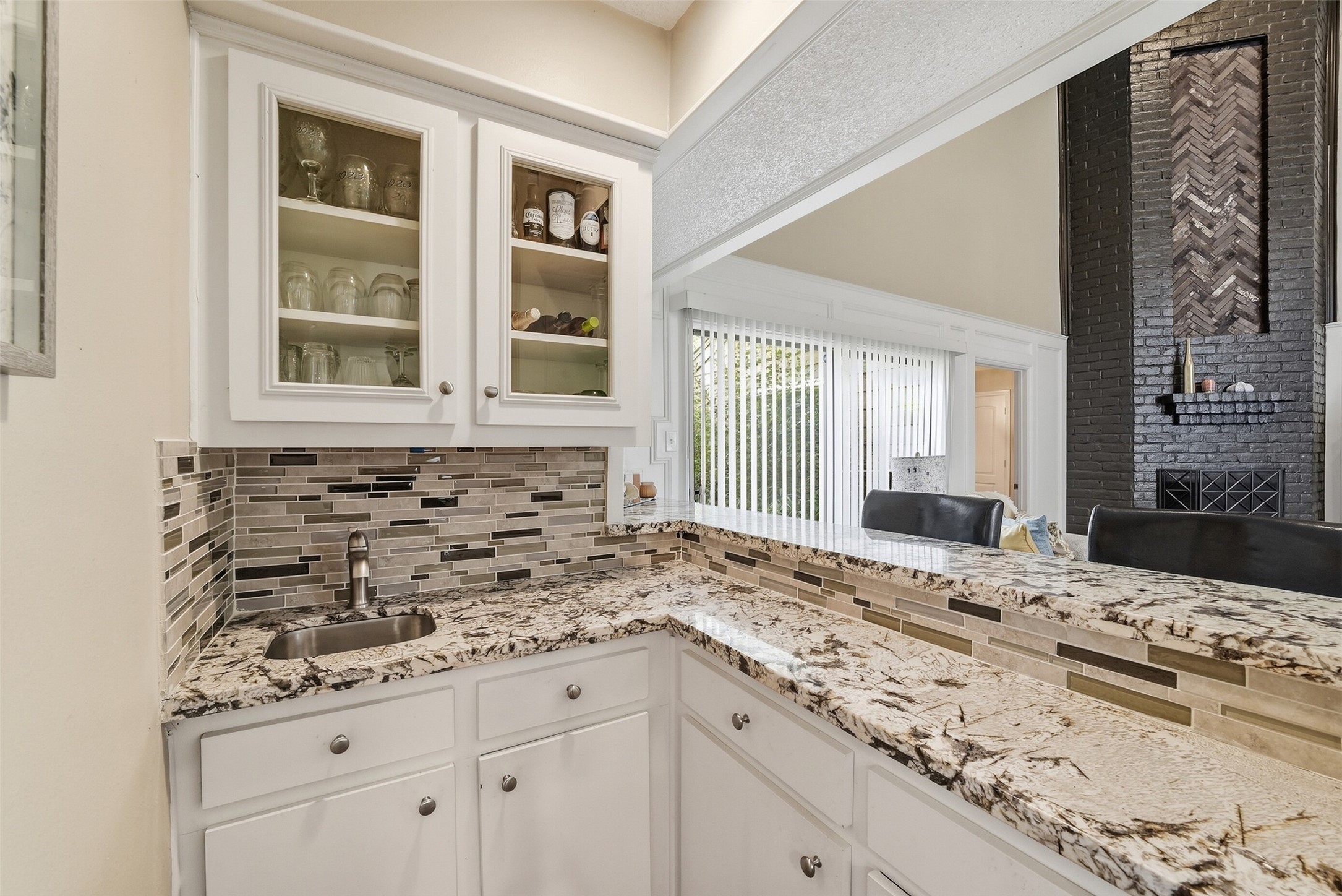 15326 La Mancha Drive Property Photo 30