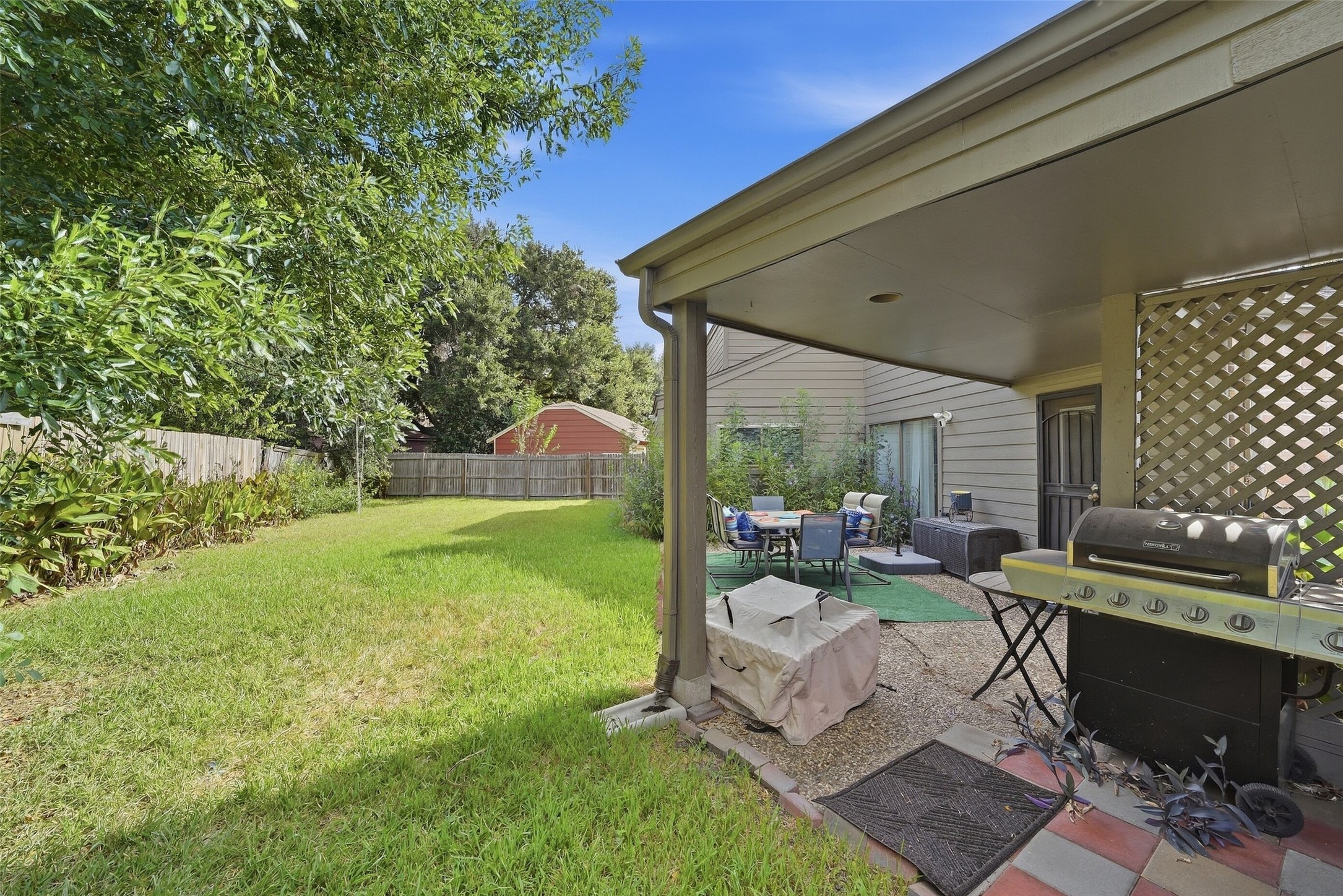 15326 La Mancha Drive Property Photo 48