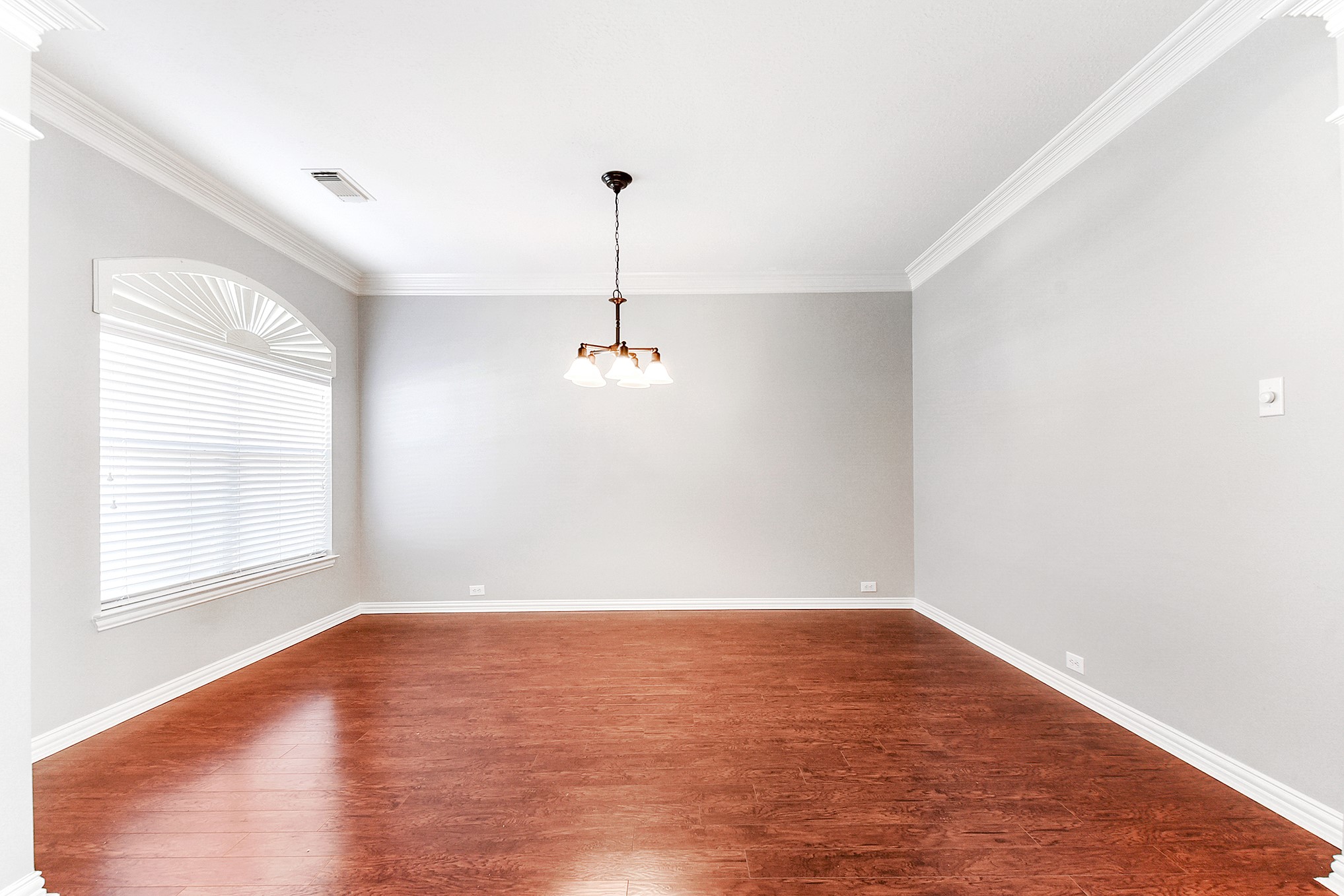 28223 Daystrom Lane Property Photo 10