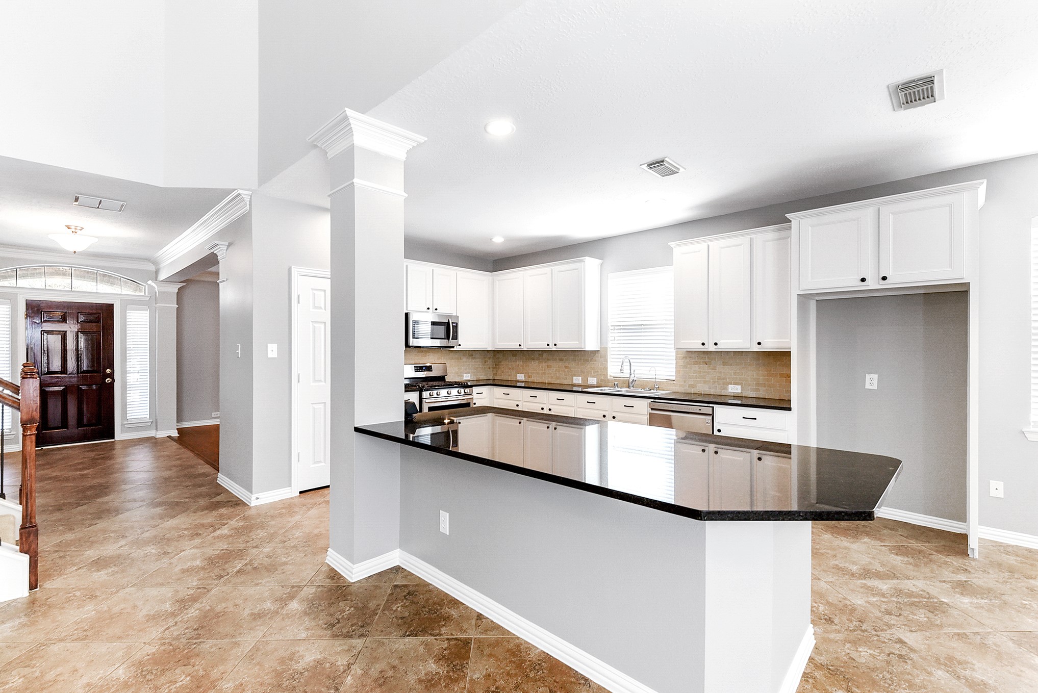 28223 Daystrom Lane Property Photo 11