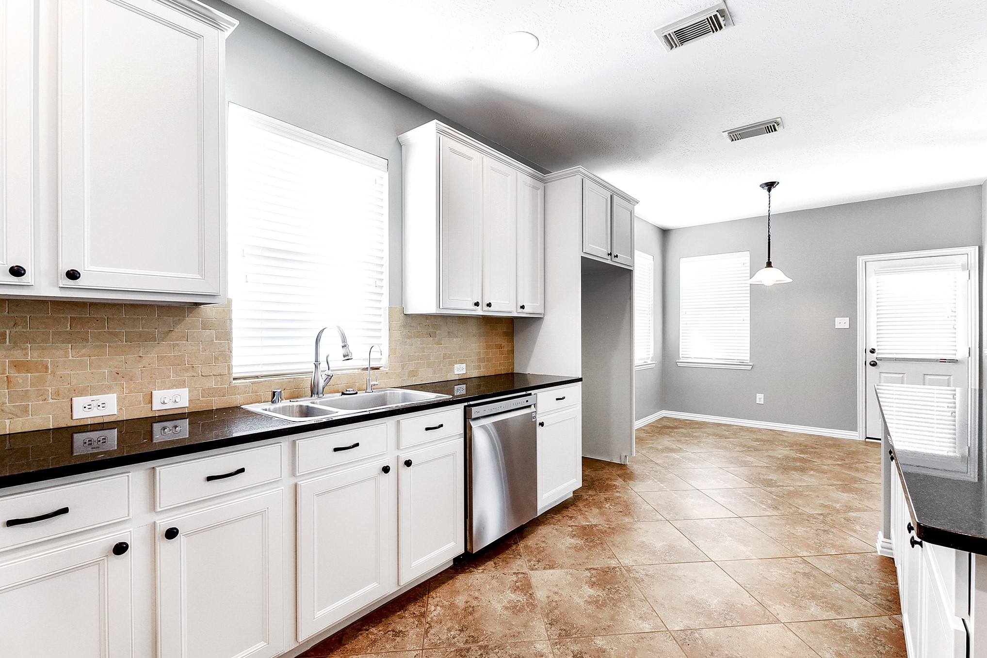 28223 Daystrom Lane Property Photo 16