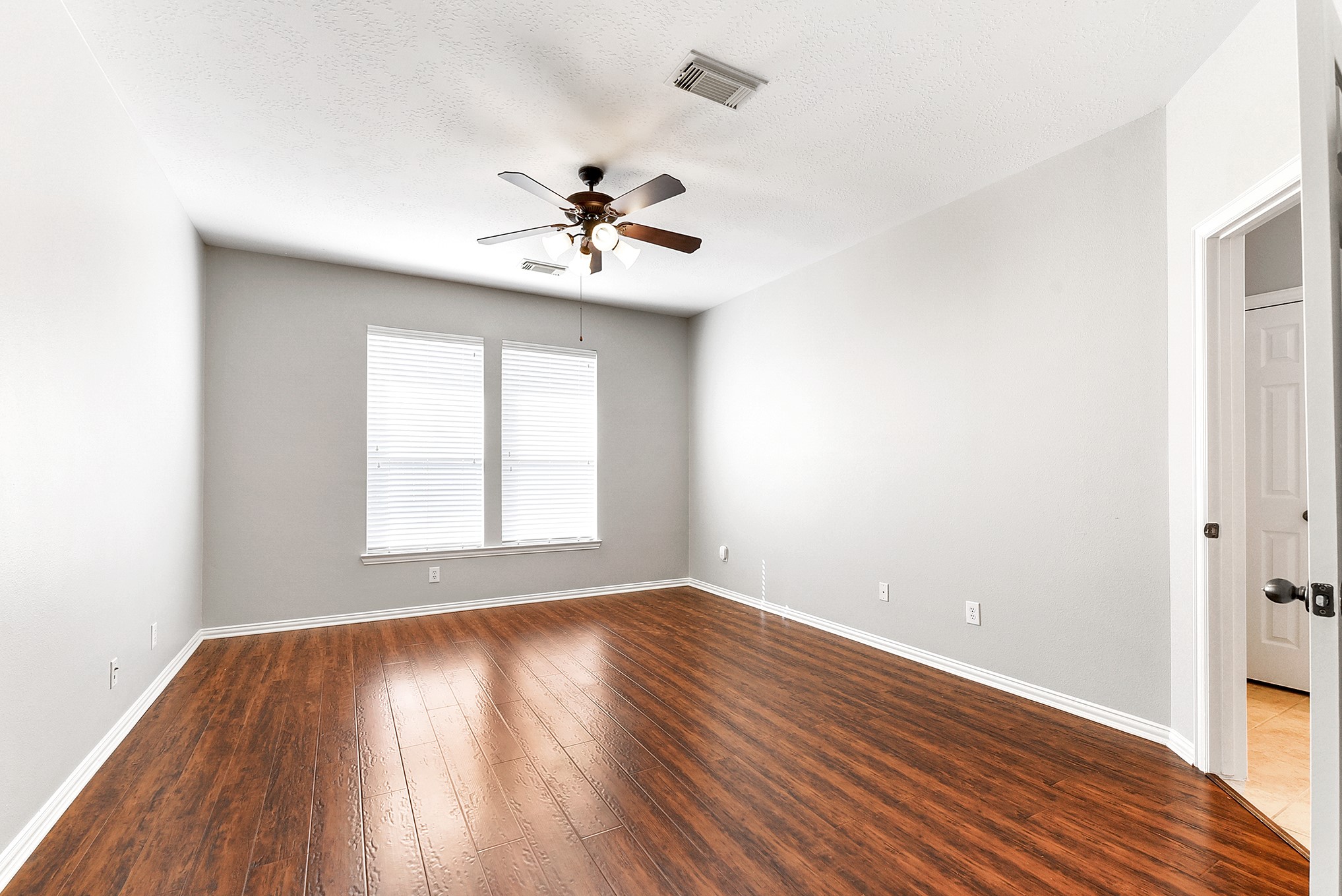 28223 Daystrom Lane Property Photo 21