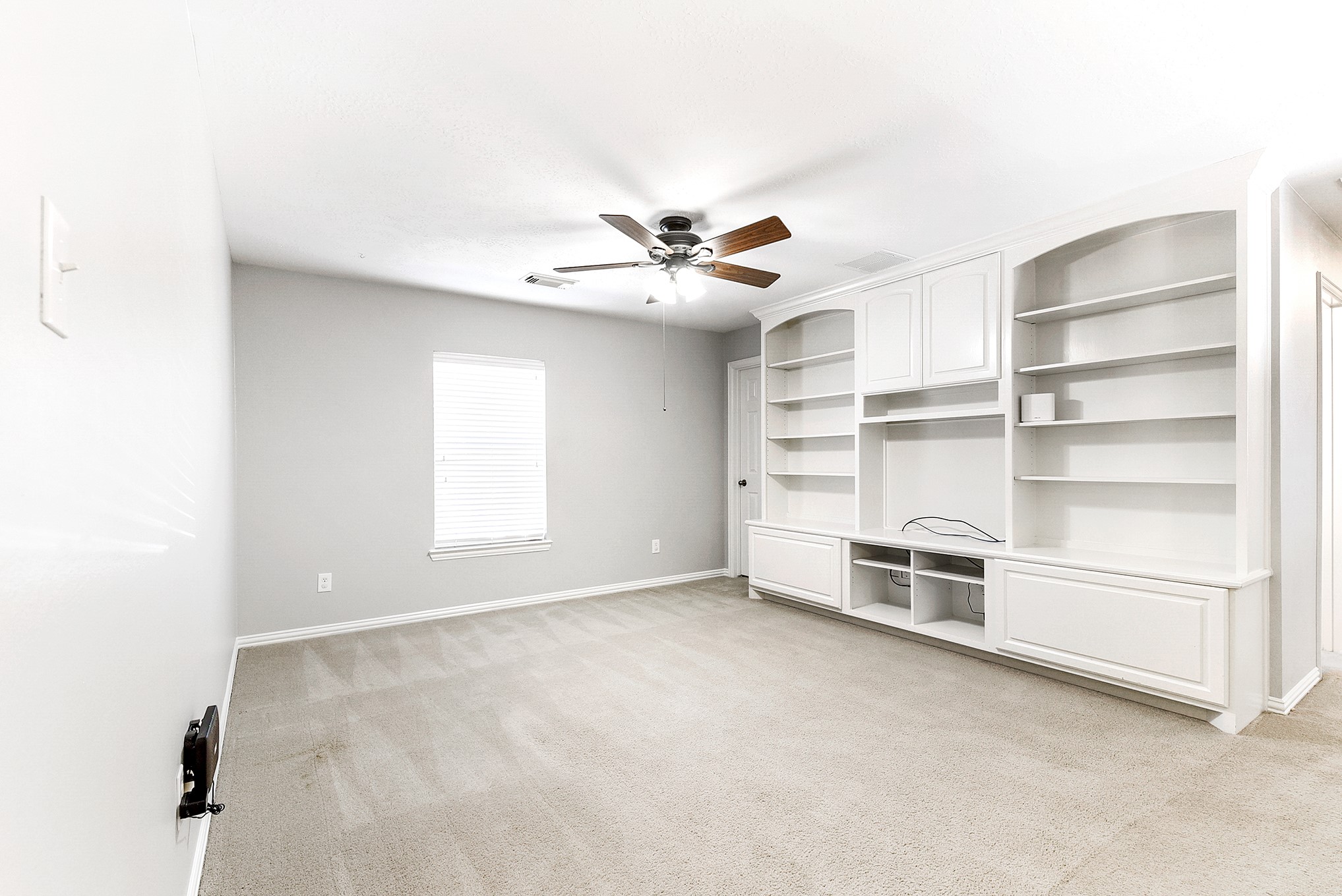 28223 Daystrom Lane Property Photo 27