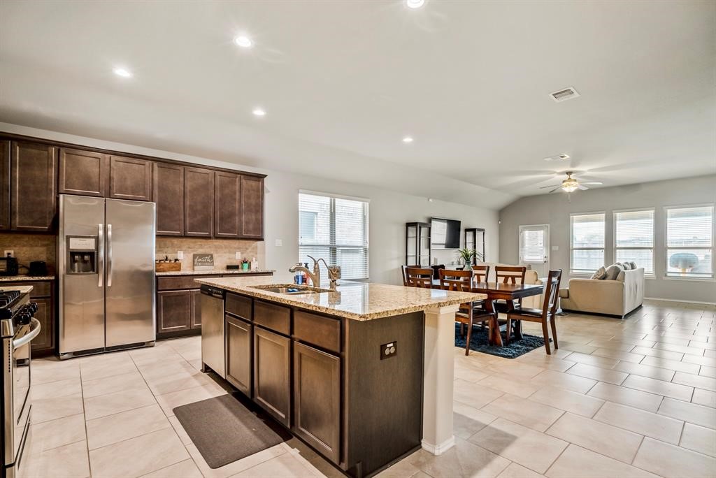 23802 Padova Gardens Drive Property Photo 6