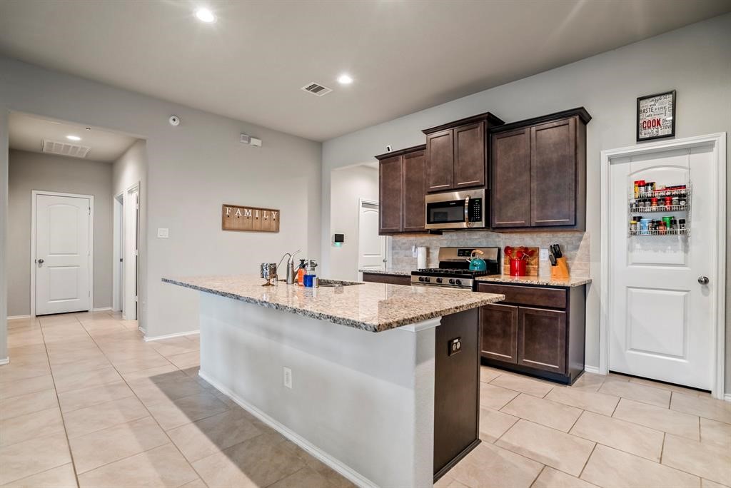 23802 Padova Gardens Drive Property Photo 8