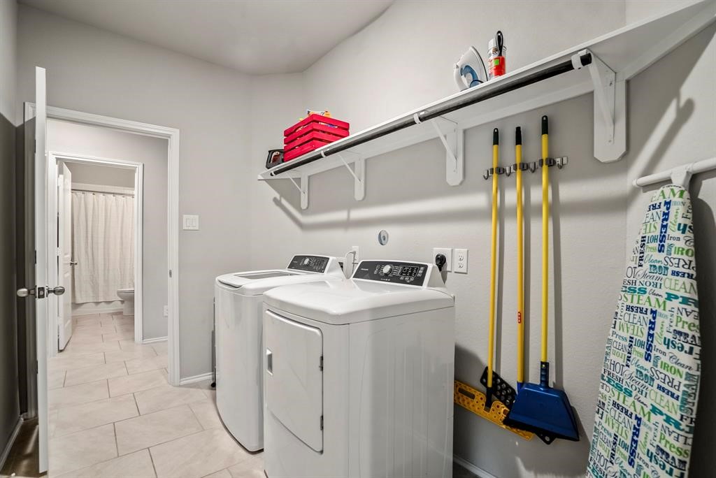 23802 Padova Gardens Drive Property Photo 32