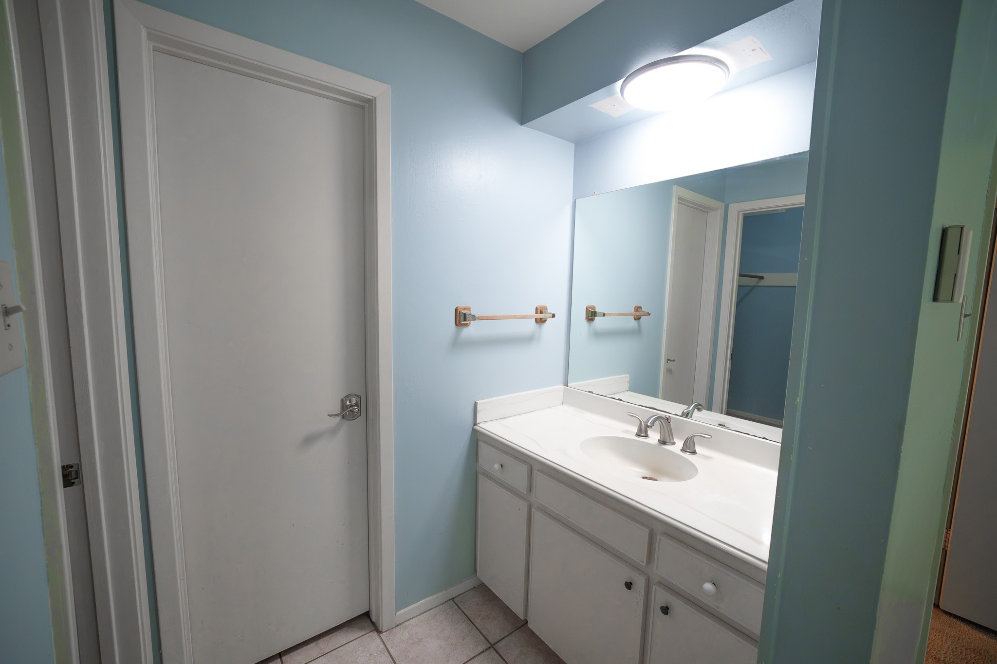 5830 Langfield Road 5830 Property Photo 11