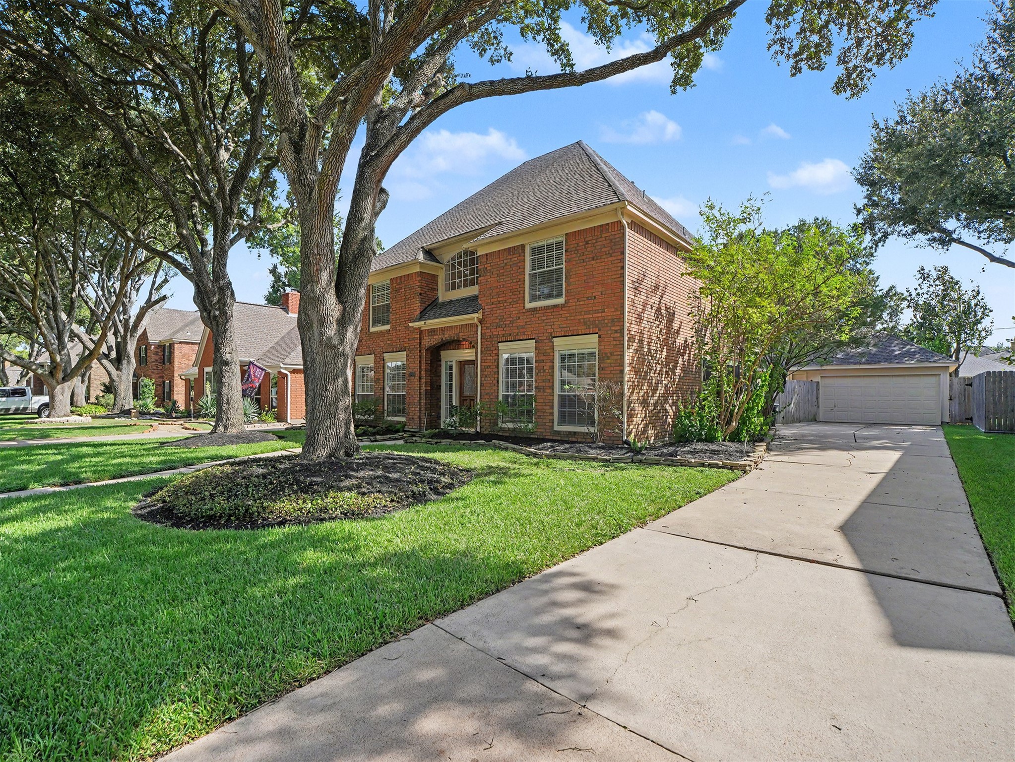 15811 Echo Lodge Drive Property Photo 3