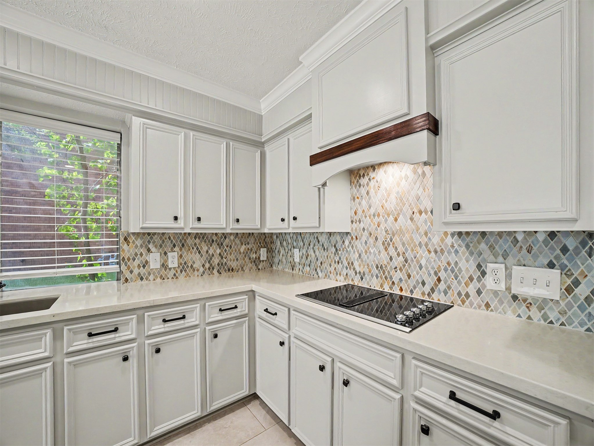 15811 Echo Lodge Drive Property Photo 13